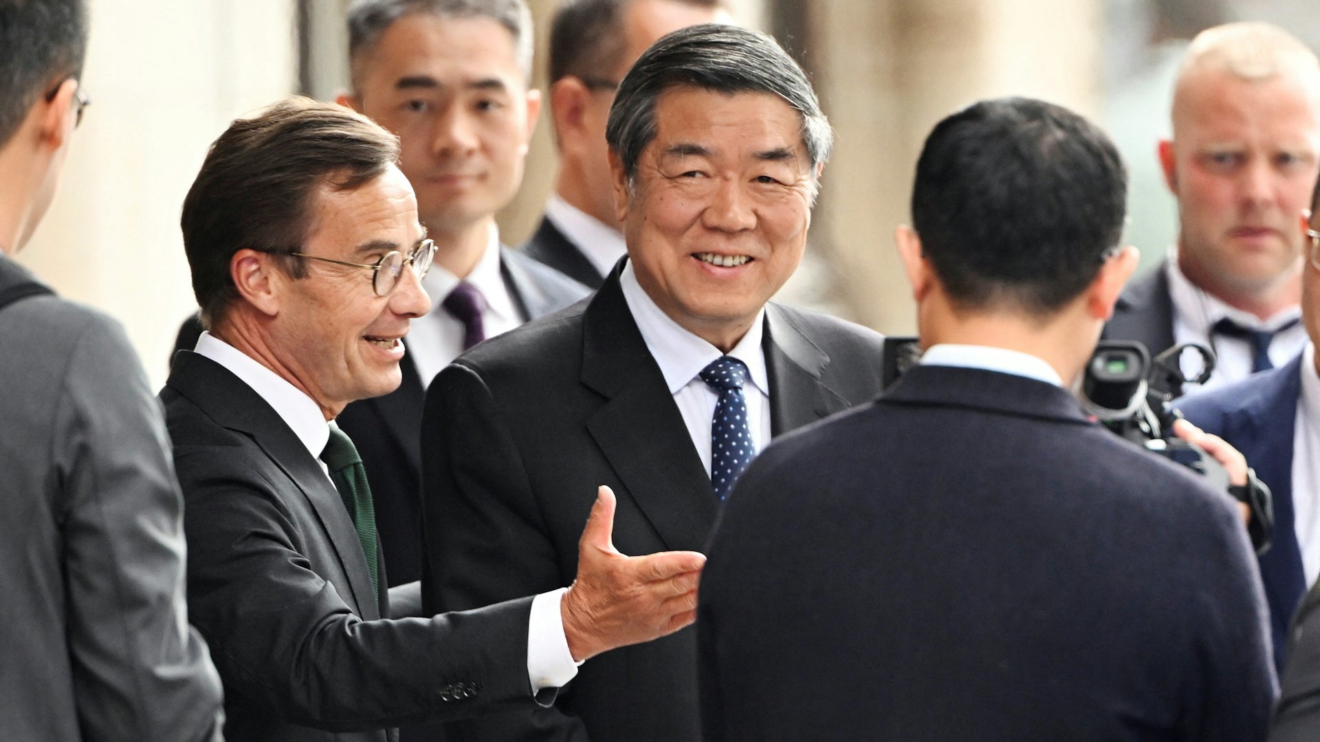 中美瑞典會談|關稅談判再延90天 輪到中國對美國施壓了