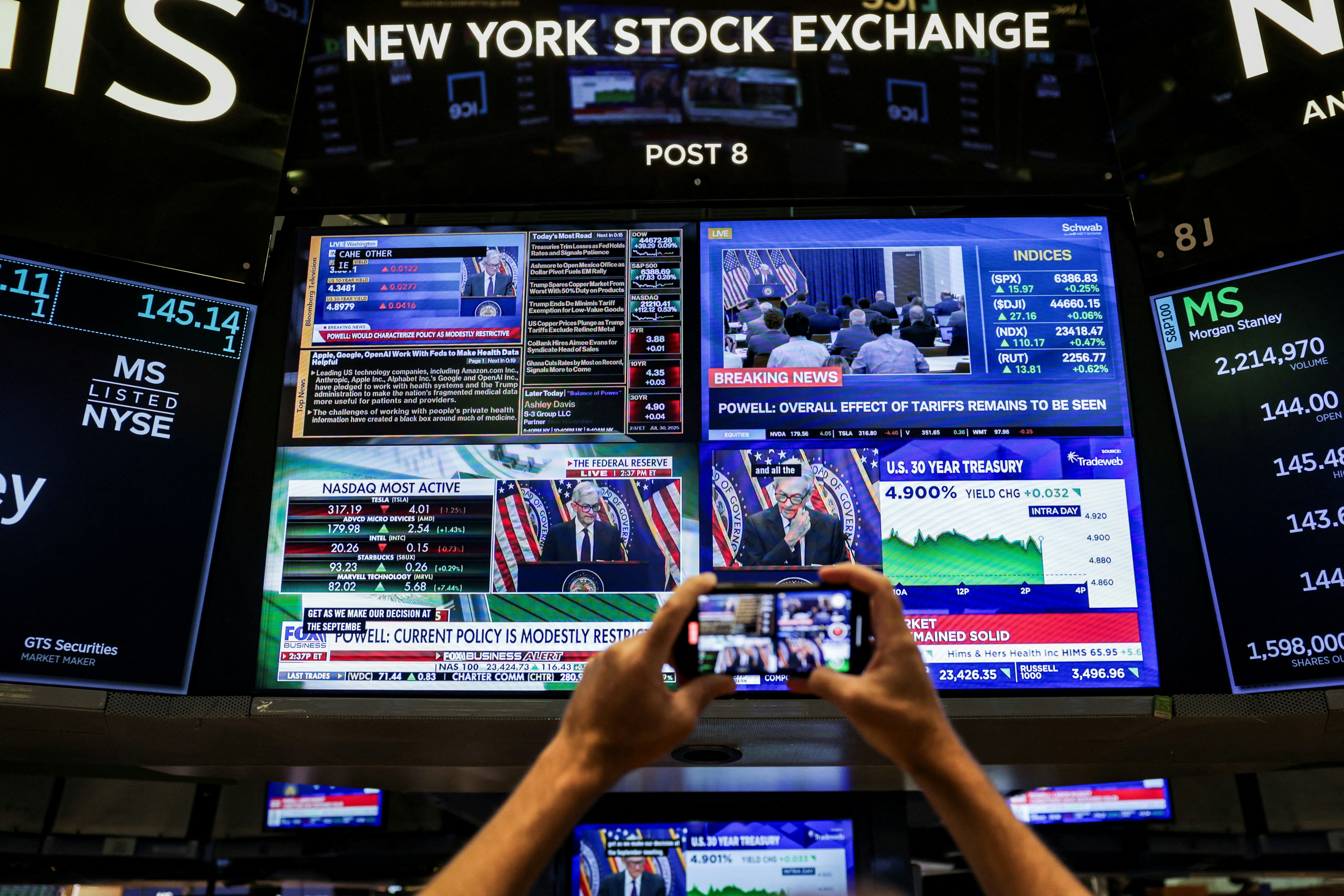 ͼΪ2025730գŦԼ֤ȯNYSEөĻʾϯJerome PowellϢּ߻ᡣ Reuters