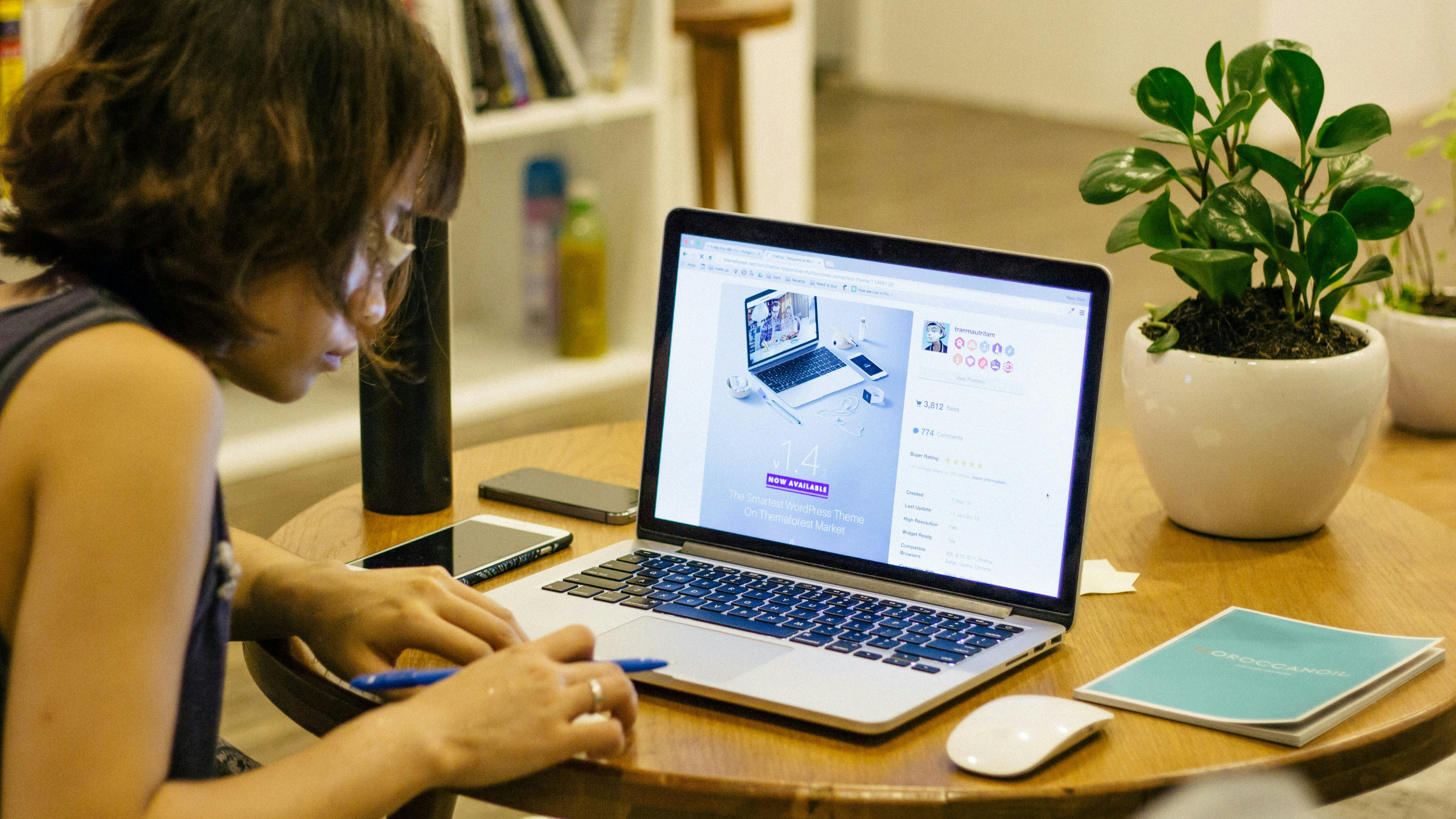 用興趣賺錢！開YouTube頻道、線上課程「5種方法」賺取被動收入