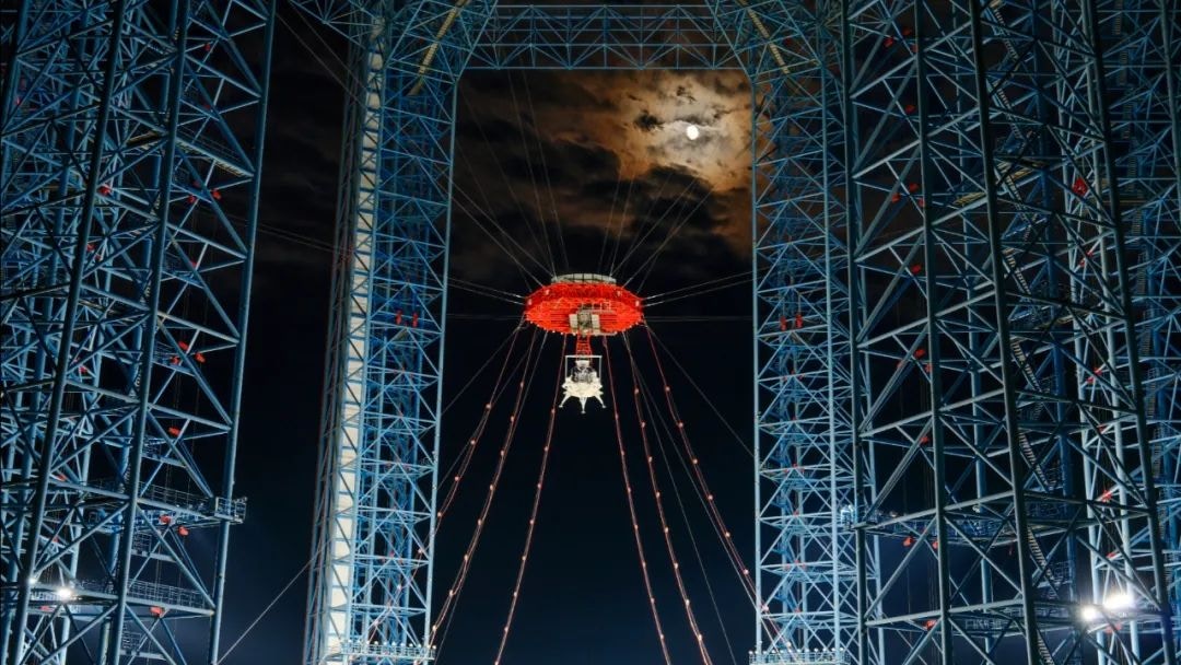 揽月月面着陆器着陆起飞综合验证试验取得圆满成功。 (中国载人航天工程办公室)