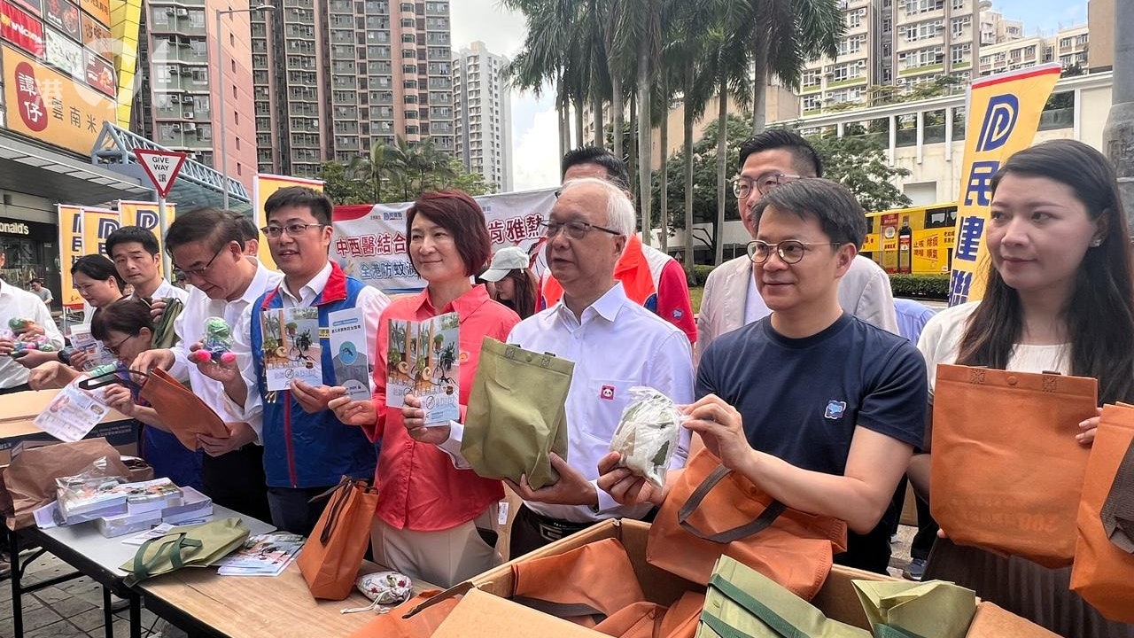基孔肯雅熱|謝展寰指19區成立跨部門工作組防蚊 市民:唔覺有蚊 (This content only provides in Chinese version)