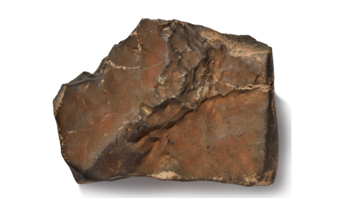 骨董品　鉱物　天然石　1830年 タッシリ地方　火星隕石　 160g 蘇富比高價賣罕見火星隕石學者斥厚顏無恥尼日爾：或走私出境