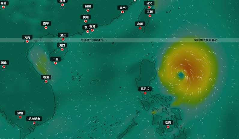盤古AI天氣模型同樣預測，菲律賓東面巨型熱帶氣旋於8月22日至8月23日穿過菲律賓進入南海，並進入本800公里範圍；該巨型熱帶氣旋會在8月24日最接近香港，逼近香港400公里範圍，隨後繼續向西北方向移動，在海南島登陸。（盤古AI天氣模式）