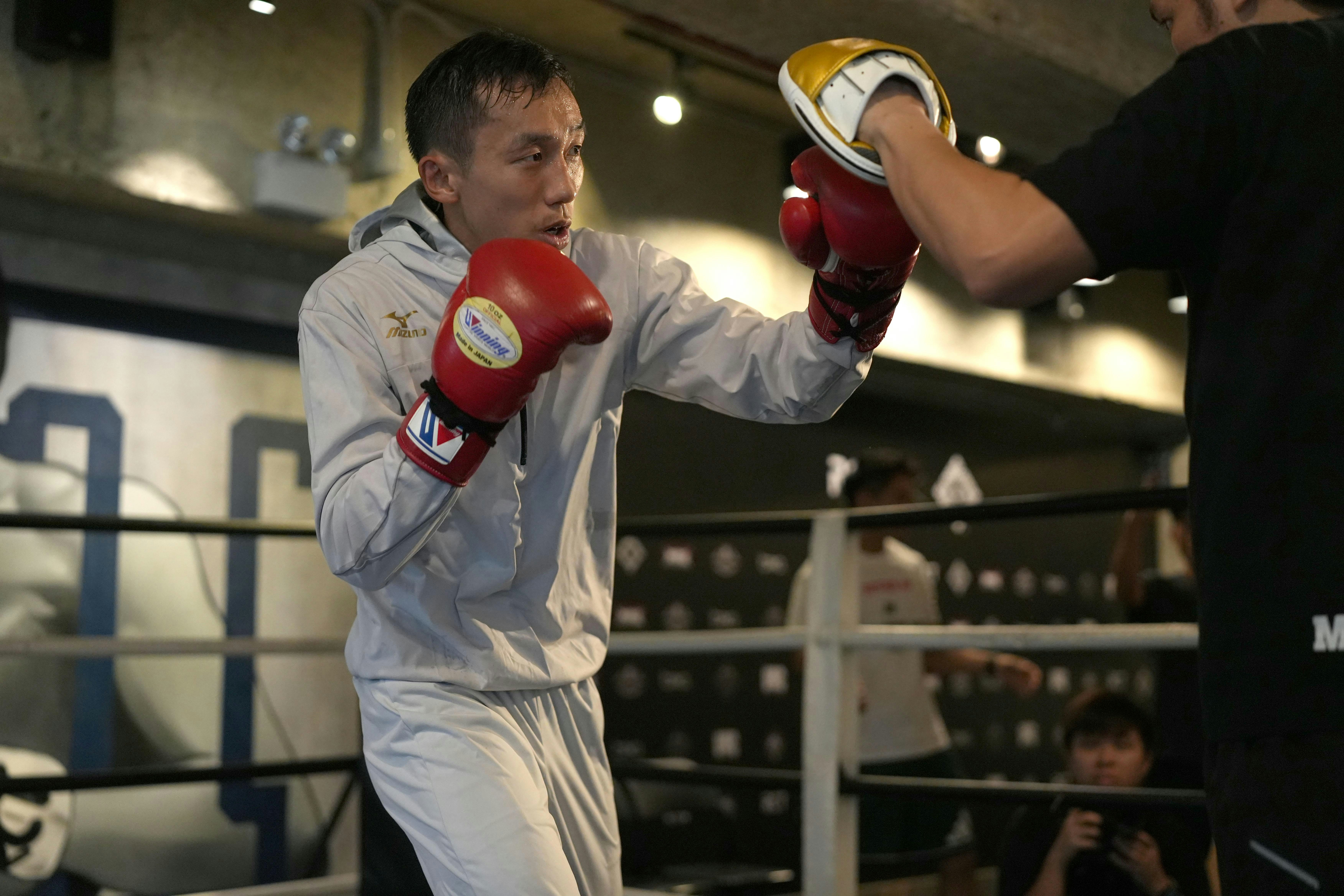 拳擊｜曹星如闊別8年重踏職業擂台了解職業與業餘有何分別