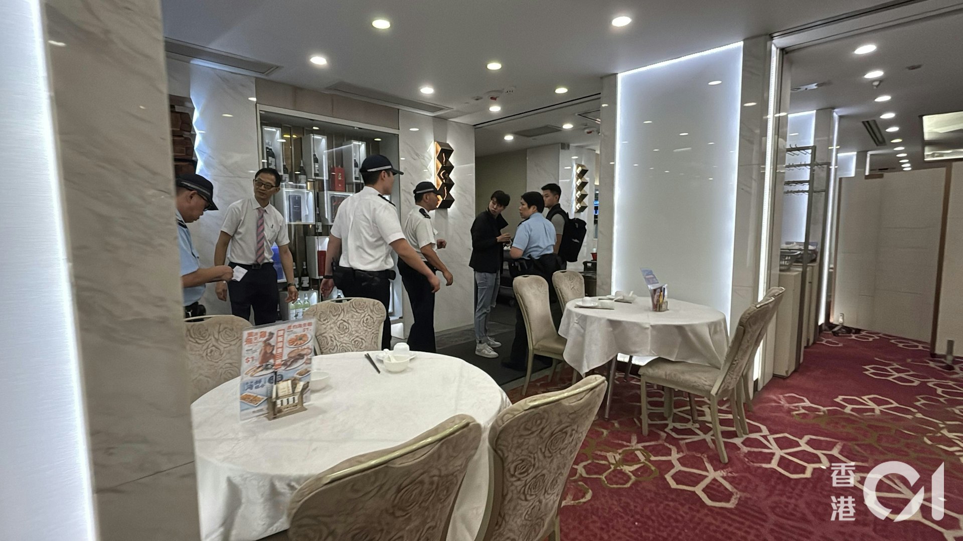 黃大仙警區刑事調查隊第3隊接手跟進。(林振華攝)