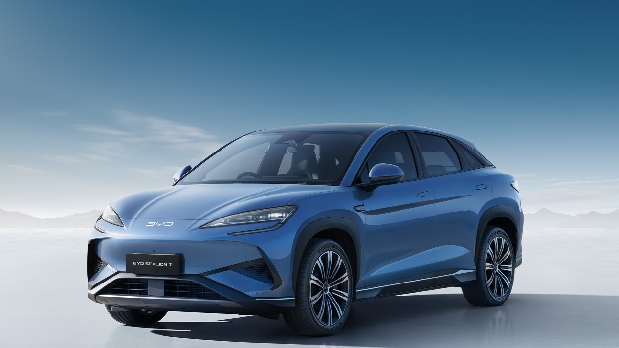 遭股神巴菲特清倉比亞迪挫近3%｜港股異動