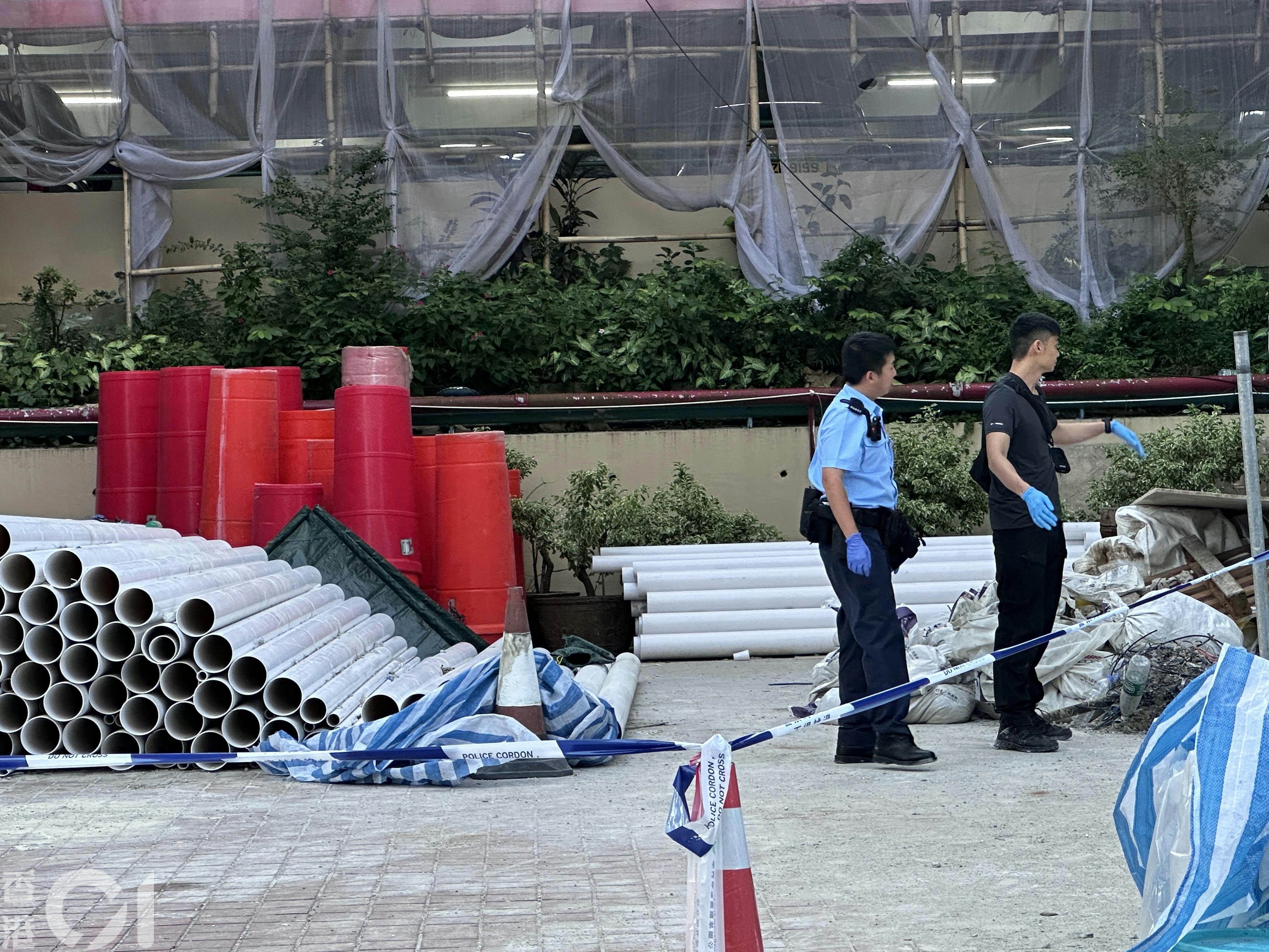 屯門怡樂花園火警|警列縱火 調查起因及與墮斃男子關係