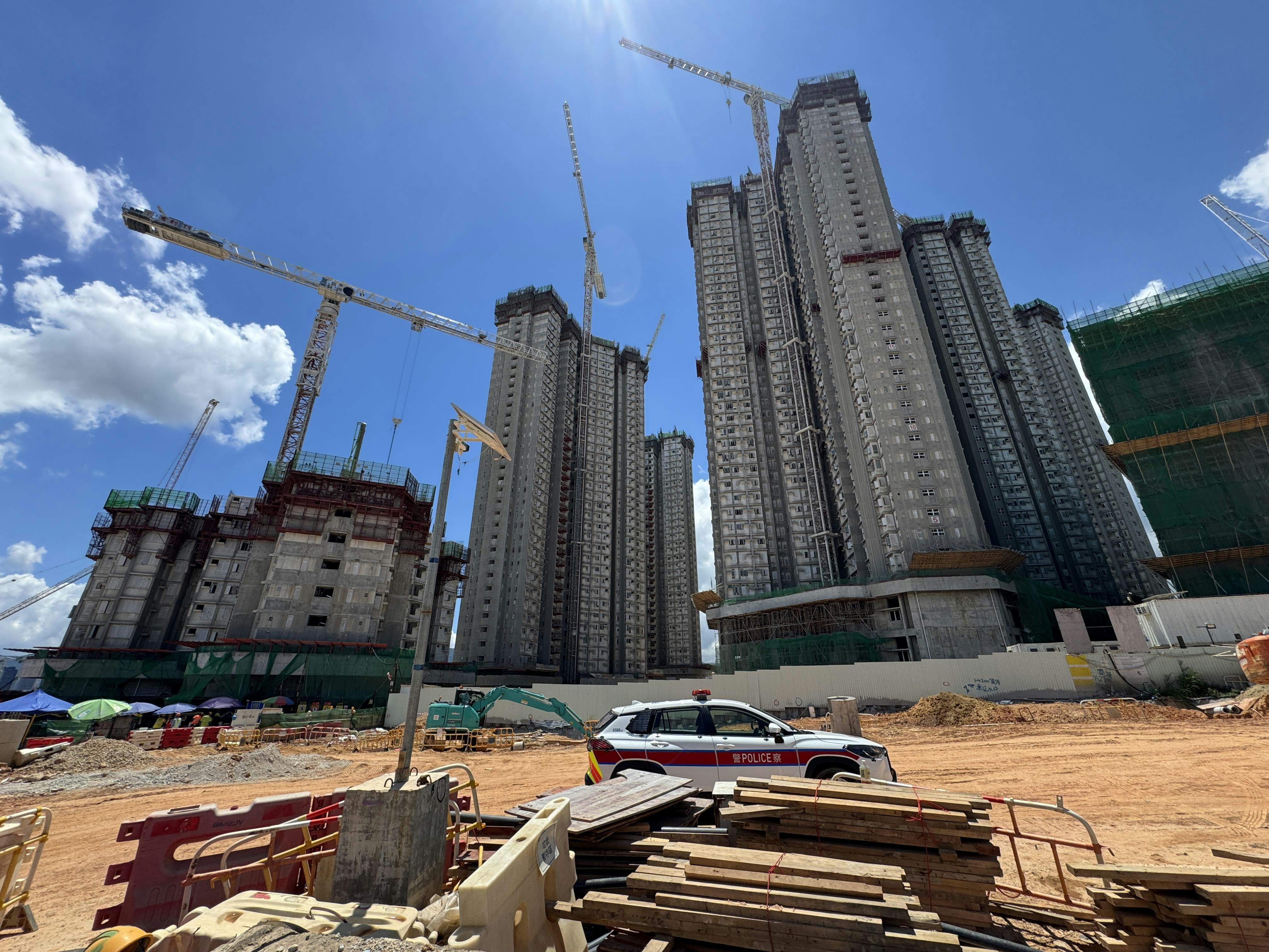 現場為古洞北第19區1A及1B公營房屋發展計劃地盤。（蔡正邦攝）