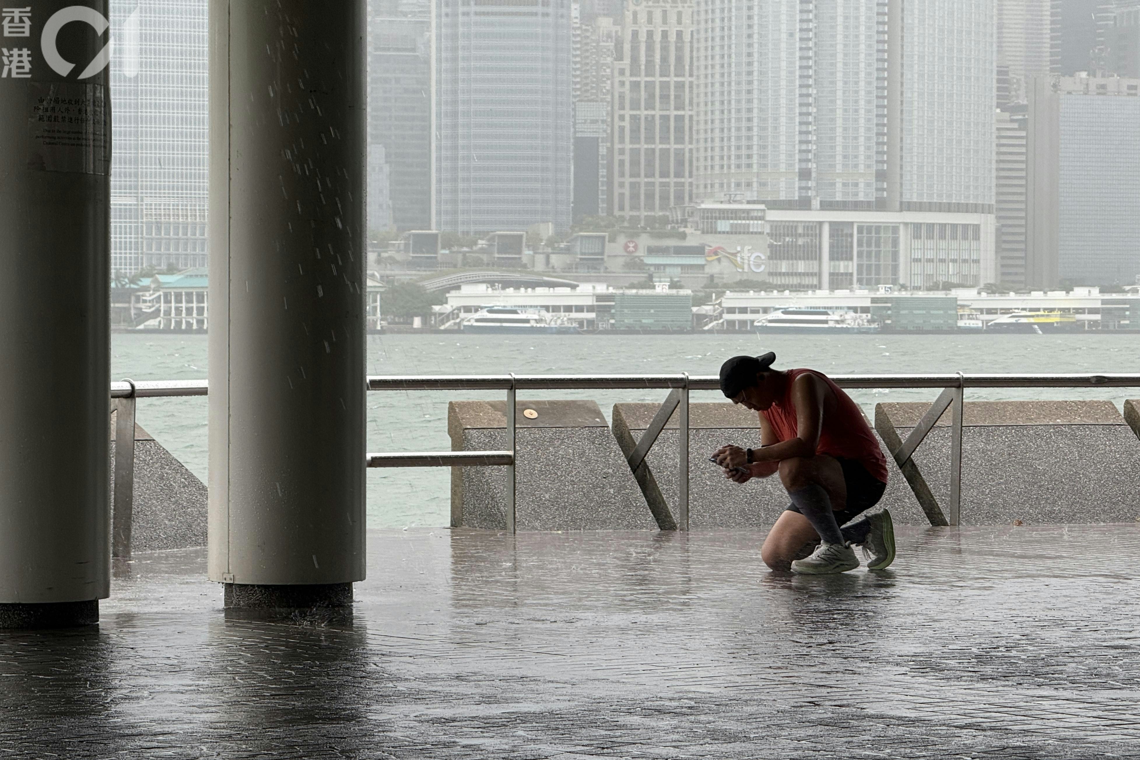 塔巴風球｜13:10落波2小時後要返工？即睇勞工處工作守則點講