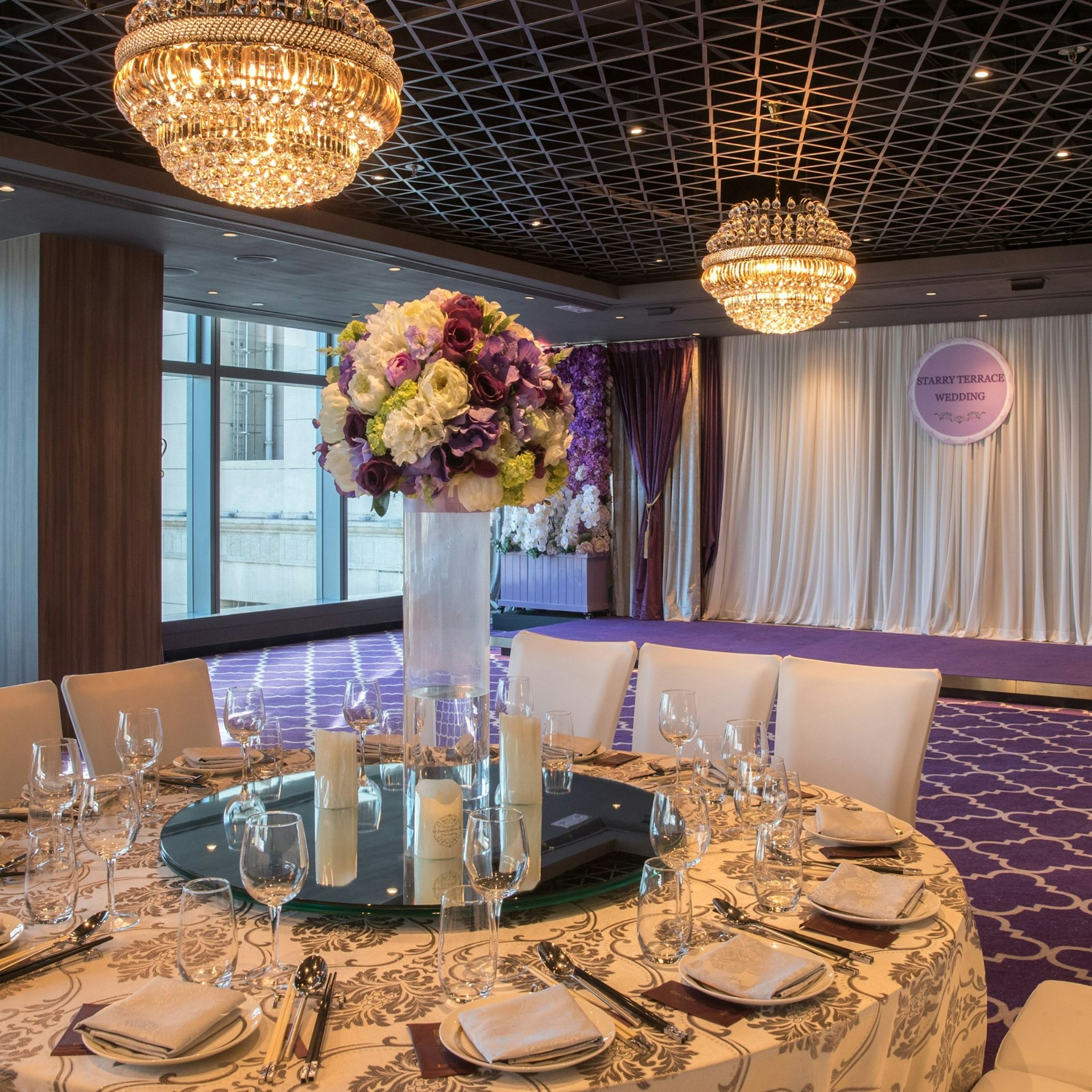 「星薈」主打婚宴,可辦中式晚宴或西式婚宴,大廳最多筵開18席。(「星薈」Facebook圖片) 「星薈」主打婚宴,可辦中式晚宴或西式婚宴,大廳最多筵開18席。(「星薈」Facebook圖片)