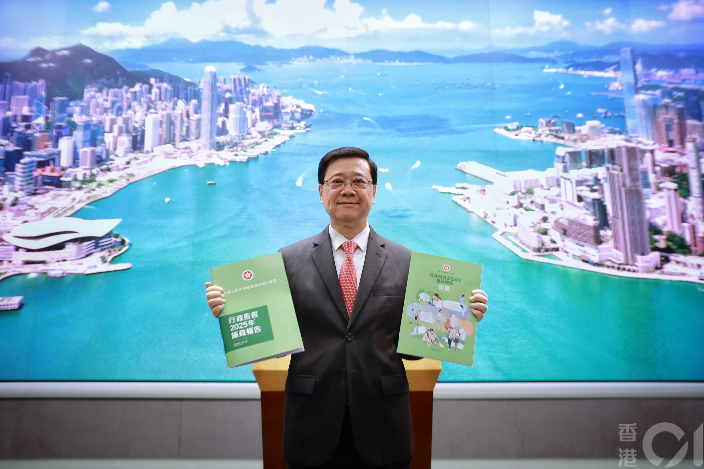 施政報告2026前瞻｜重推租置料交代　港珠澳橋私家車乘客無感通關