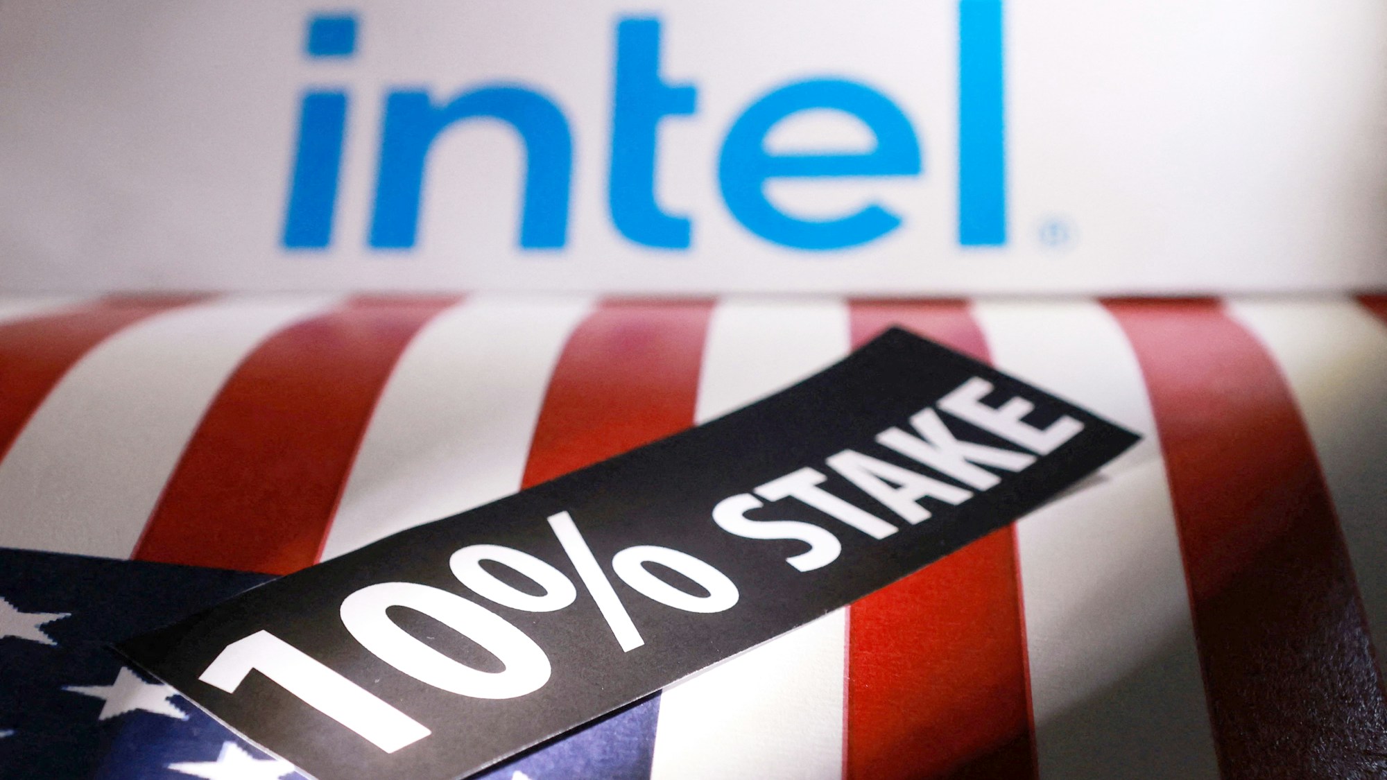 英特尔获Nvidia入股股价暴涨近23% 美政府帐面大赚逾40亿美元