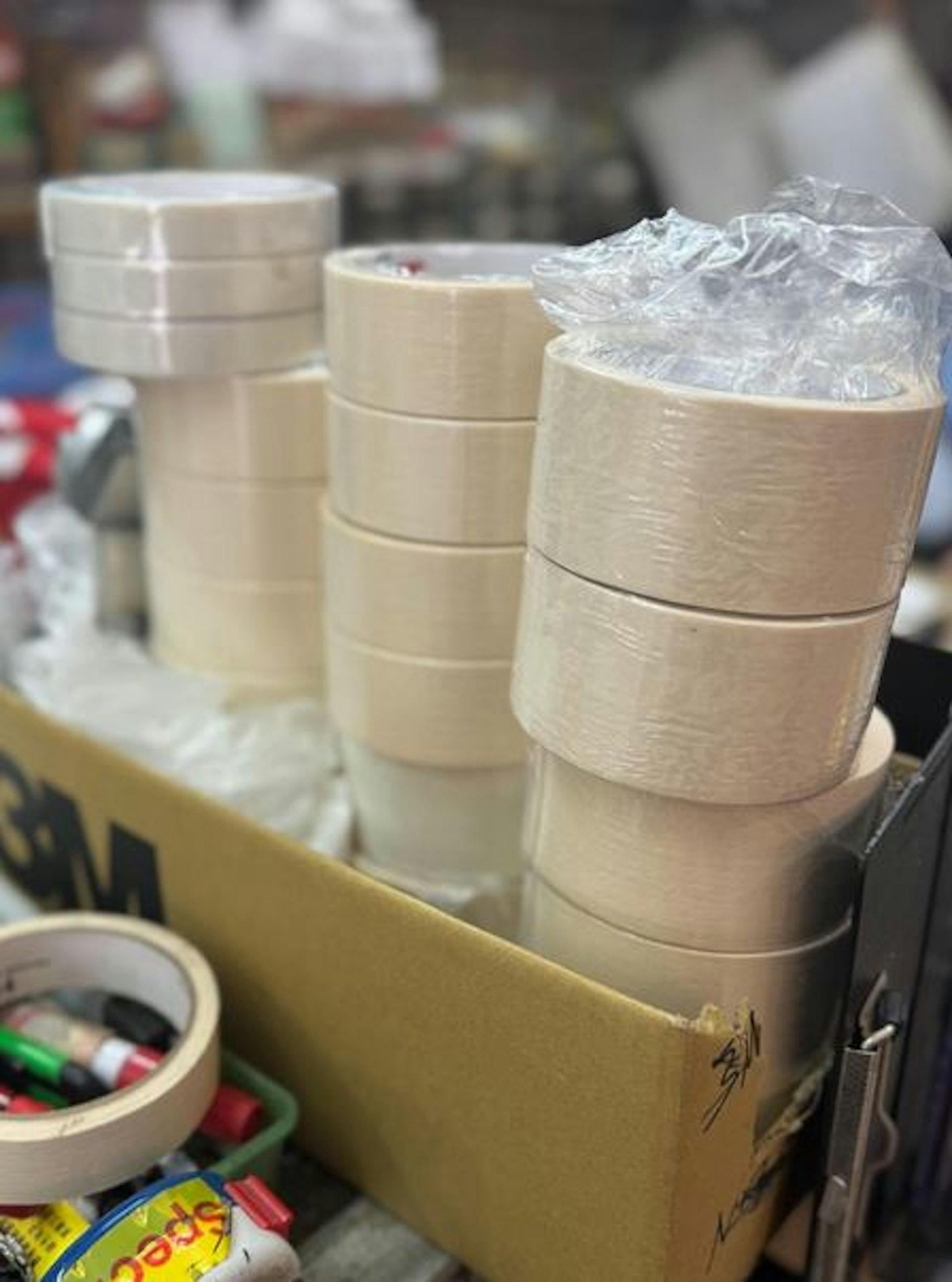 市面出現膠紙搶購潮。(Threads@happynanani)