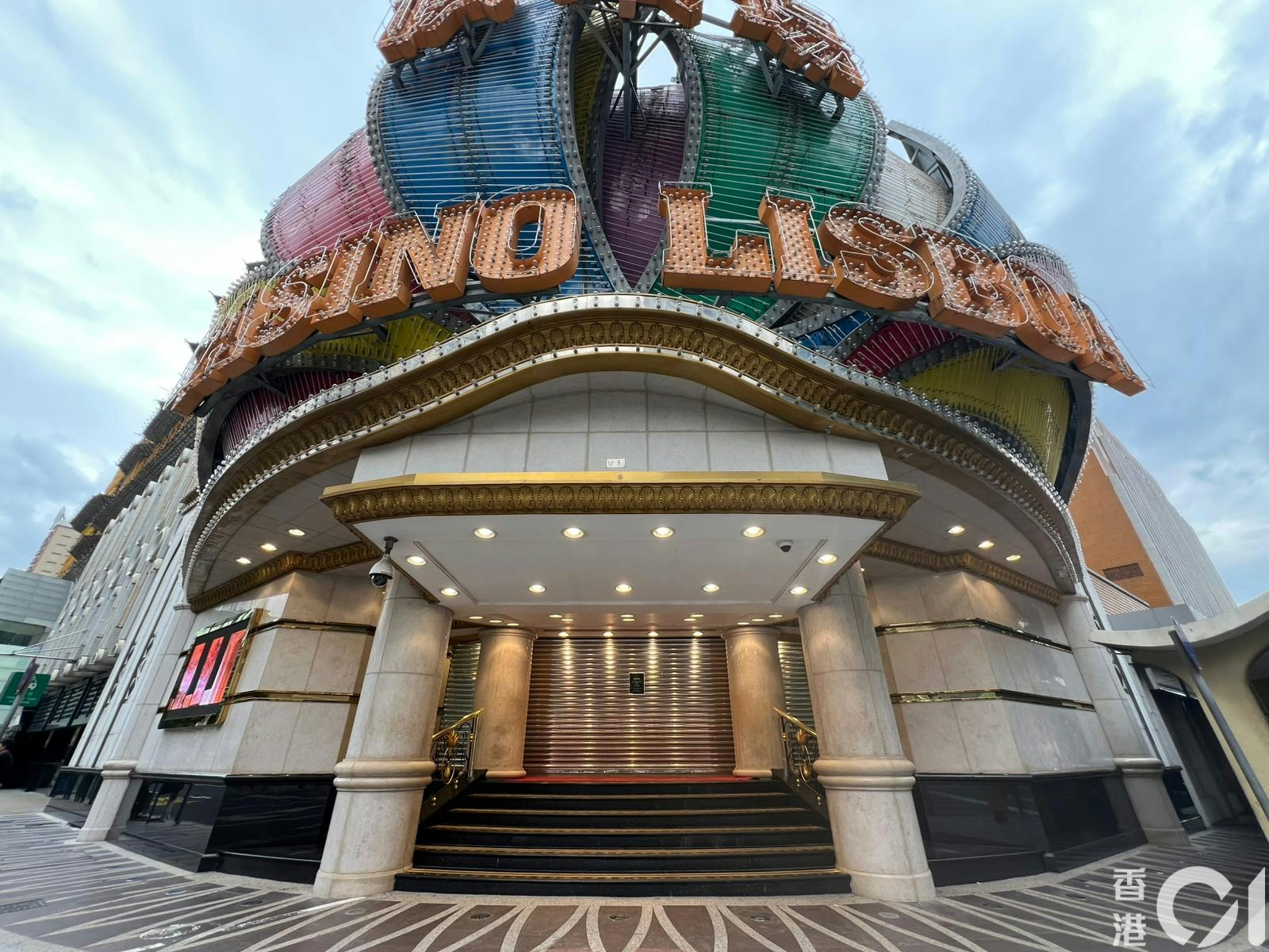 台风桦加沙・澳门实时更新｜气象局：周三清晨10号风球机会高