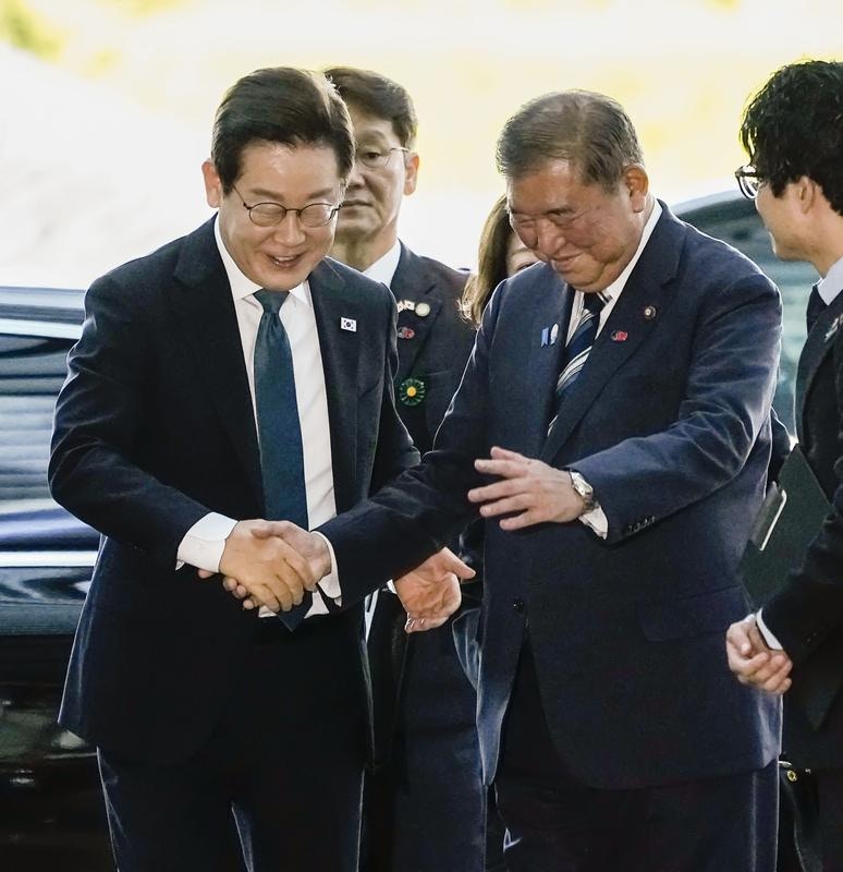 2025年8月24日，日本東京，圖為李在明訪日並會晤石破茂。（新華社）