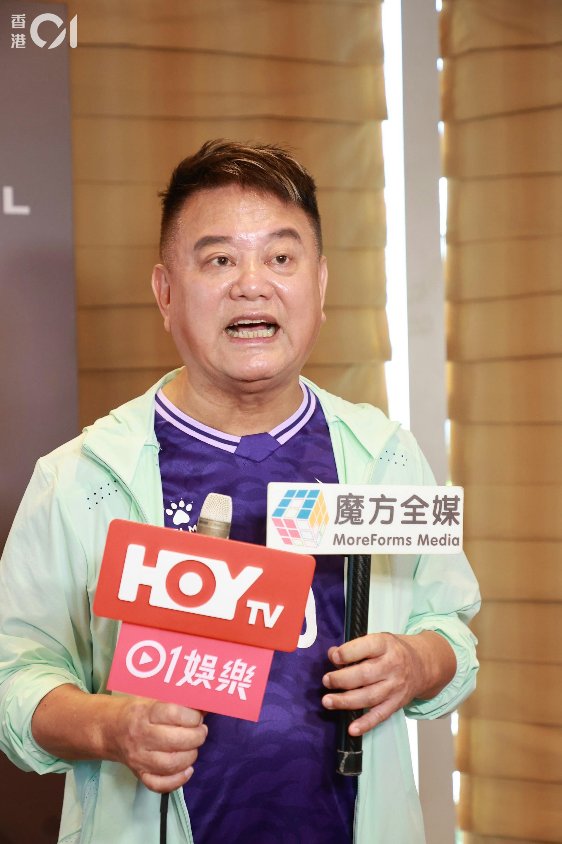 陳百祥說做生意邊個夠佢熟。(葉志明攝)