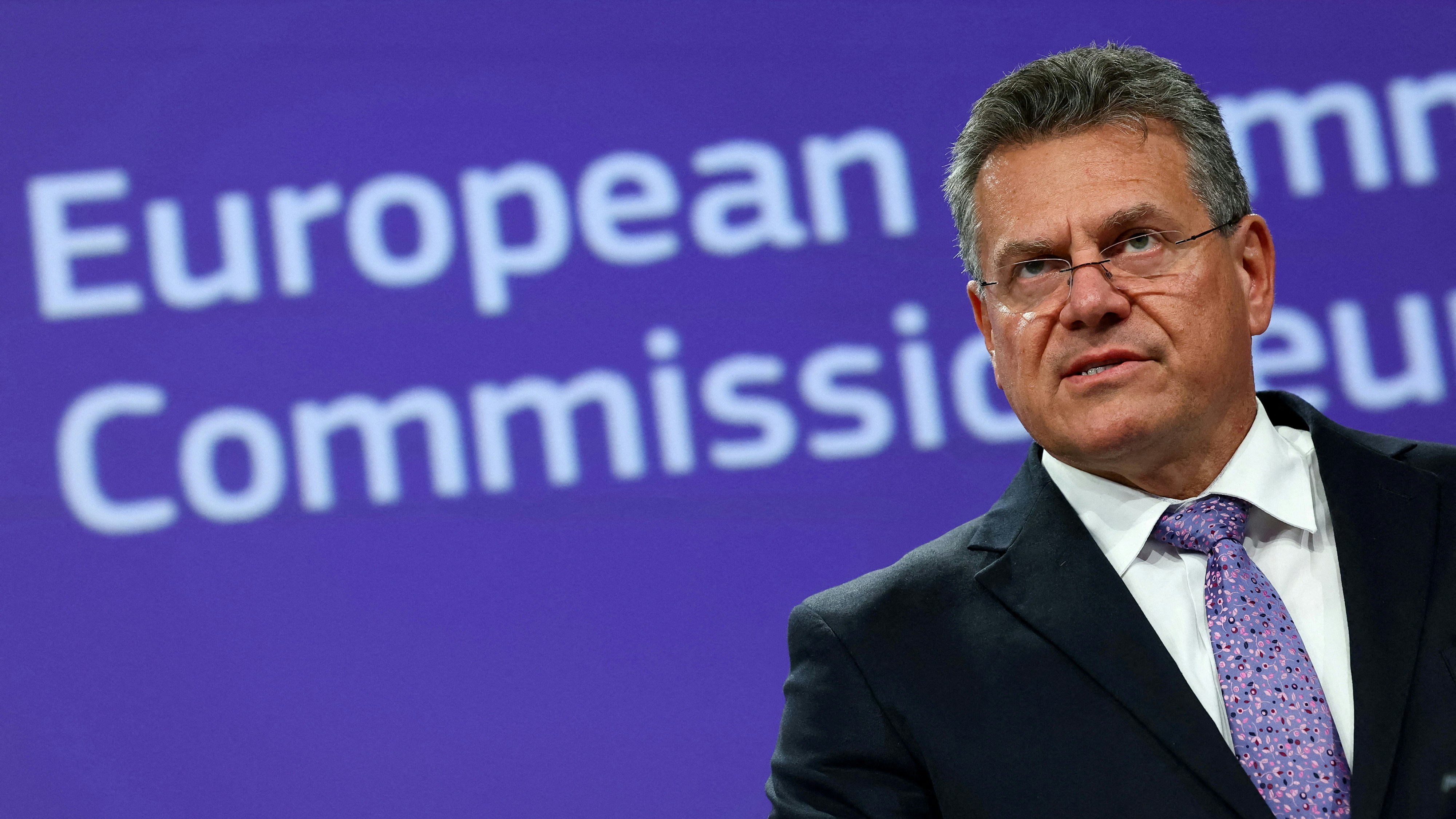 2025年7月28日，比利時布魯塞爾，歐盟貿易專員謝夫喬維奇（Maros Sefcovic）出席記者會。（Reuters）