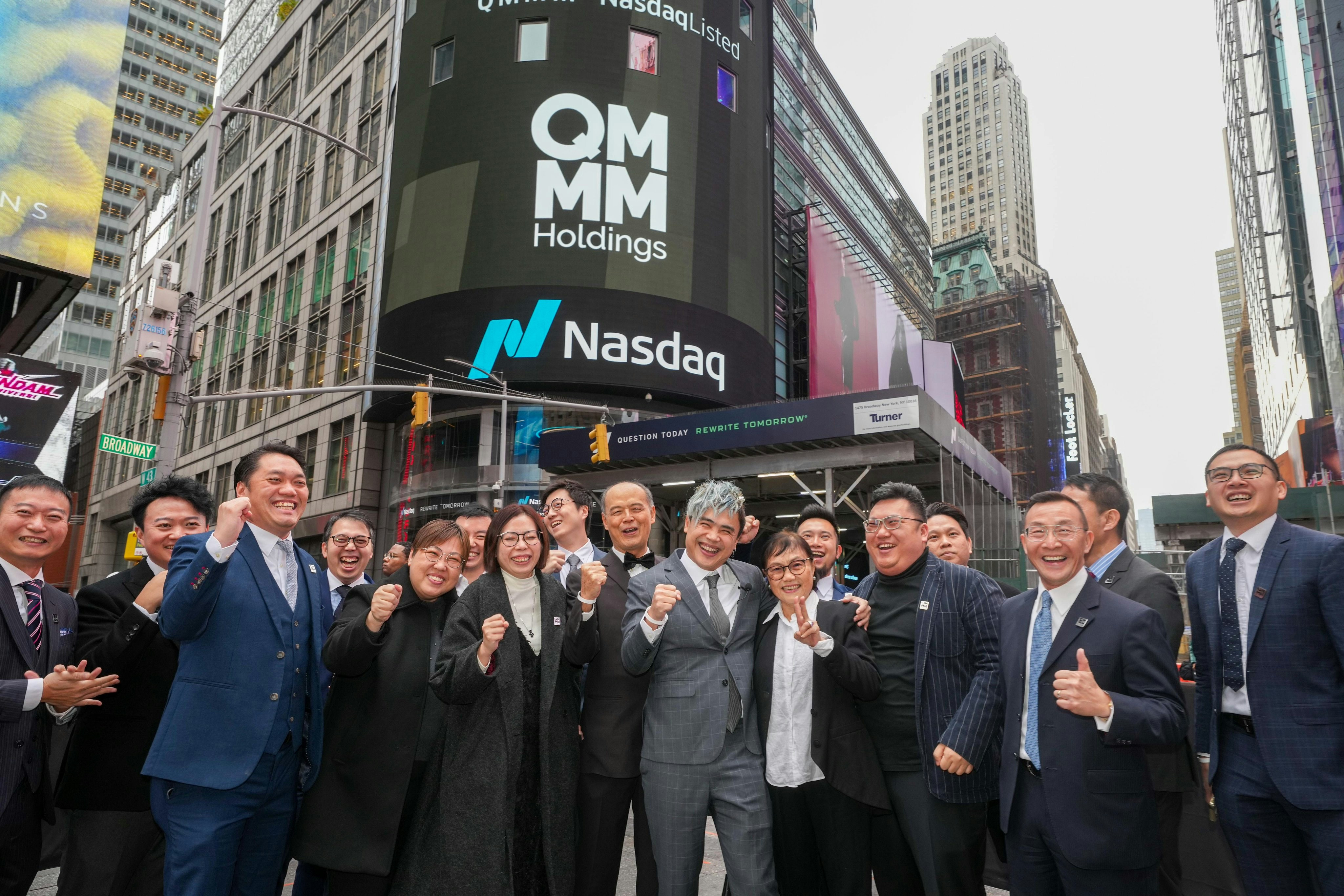 美证监勒令停牌妖股QMMM天后总部突搬走创办人拒回应操控股价