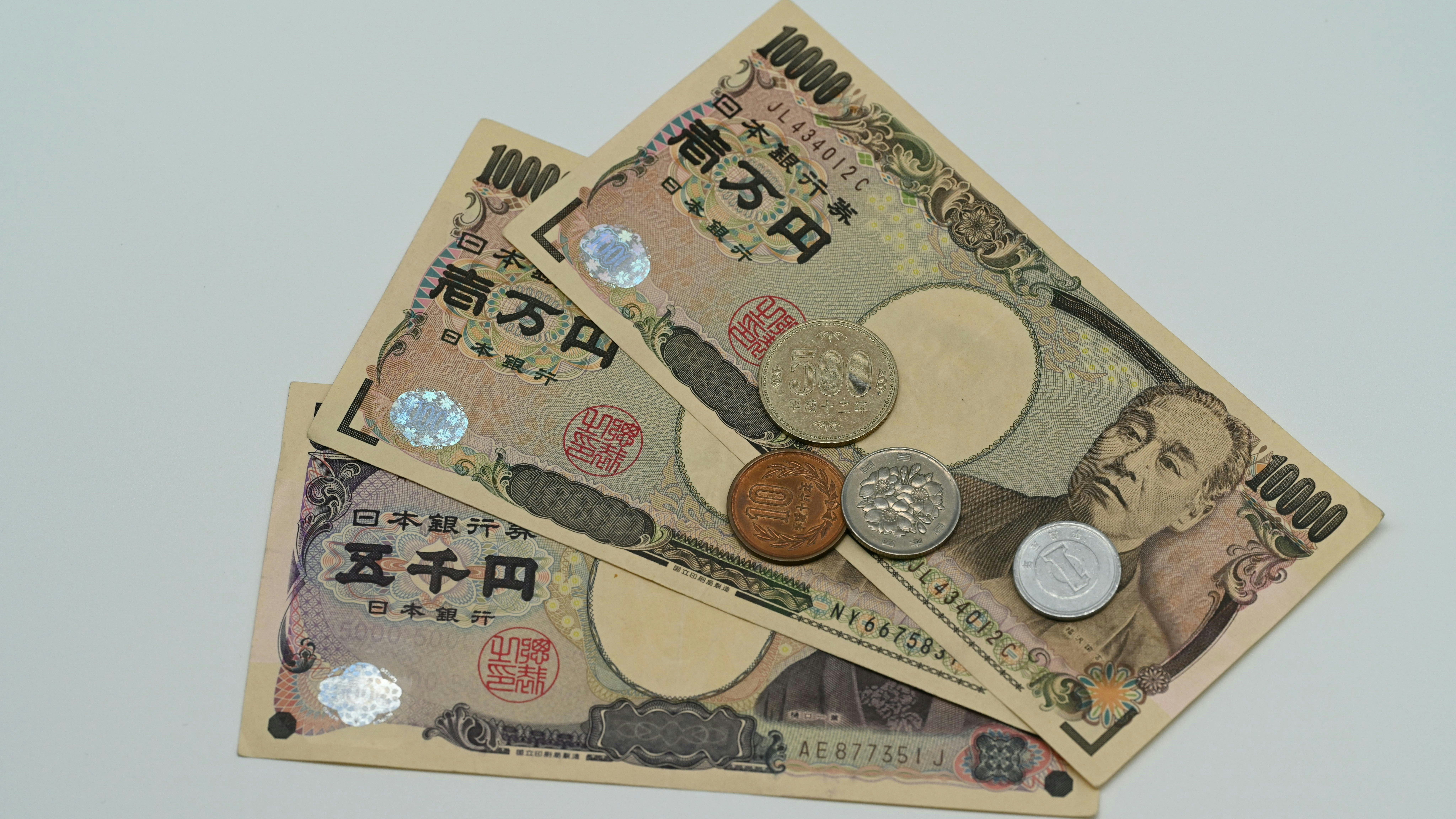 2000日圓紙幣的前世今生：流通量曾破5億張為紀念這件事發行