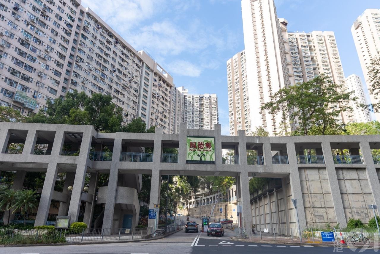 衞生署10月26日公布出現首宗本地感染基孔肯雅熱個案，患者居於鑽石山鳳德邨，附近半徑200米共有20幢大廈、8,000戶居民有被蚊傳染風險。（梁鵬威攝)