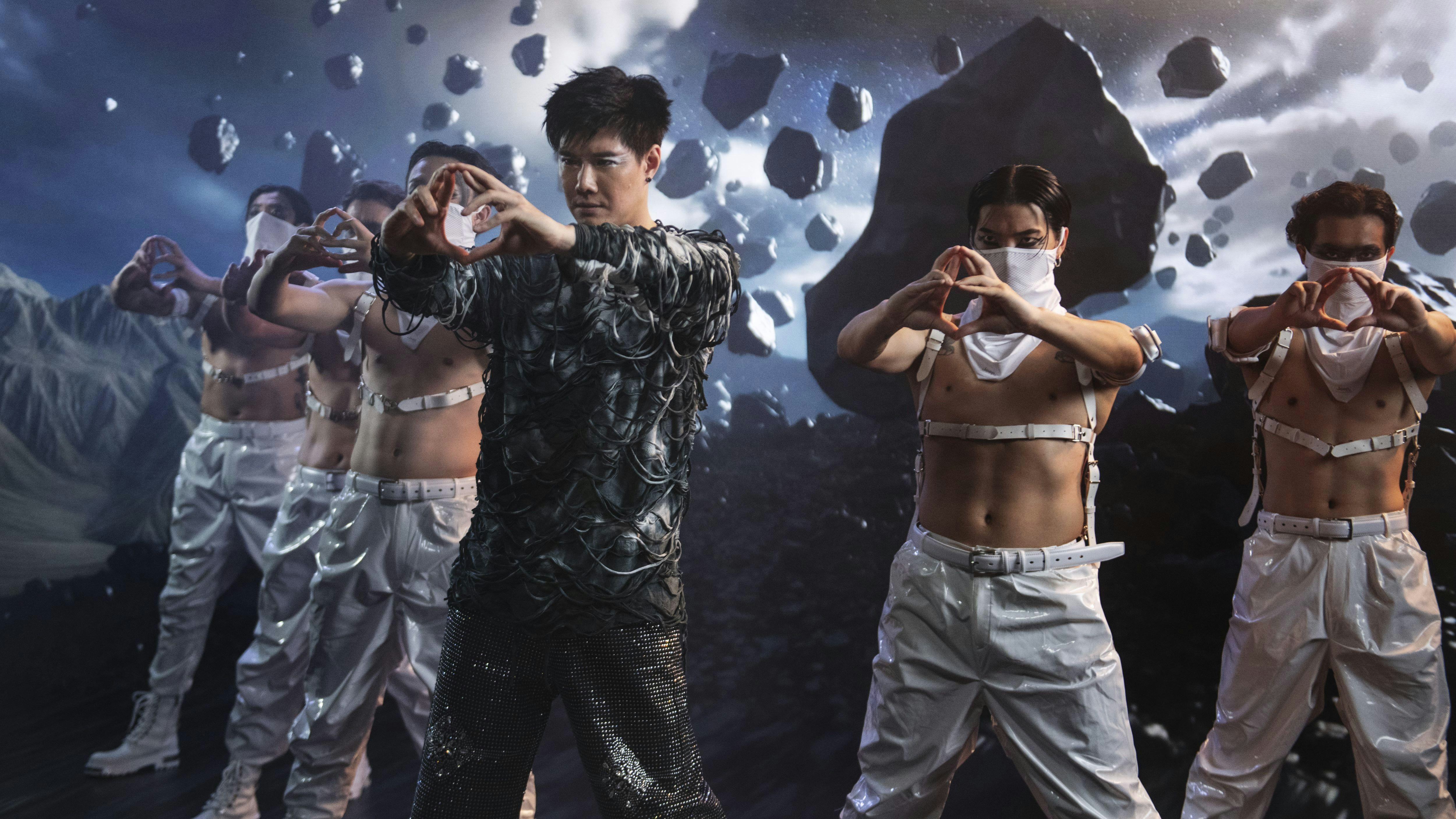 張與辰為跨年演唱會度身訂造主題曲MV採用XR虛擬技術營造外太空