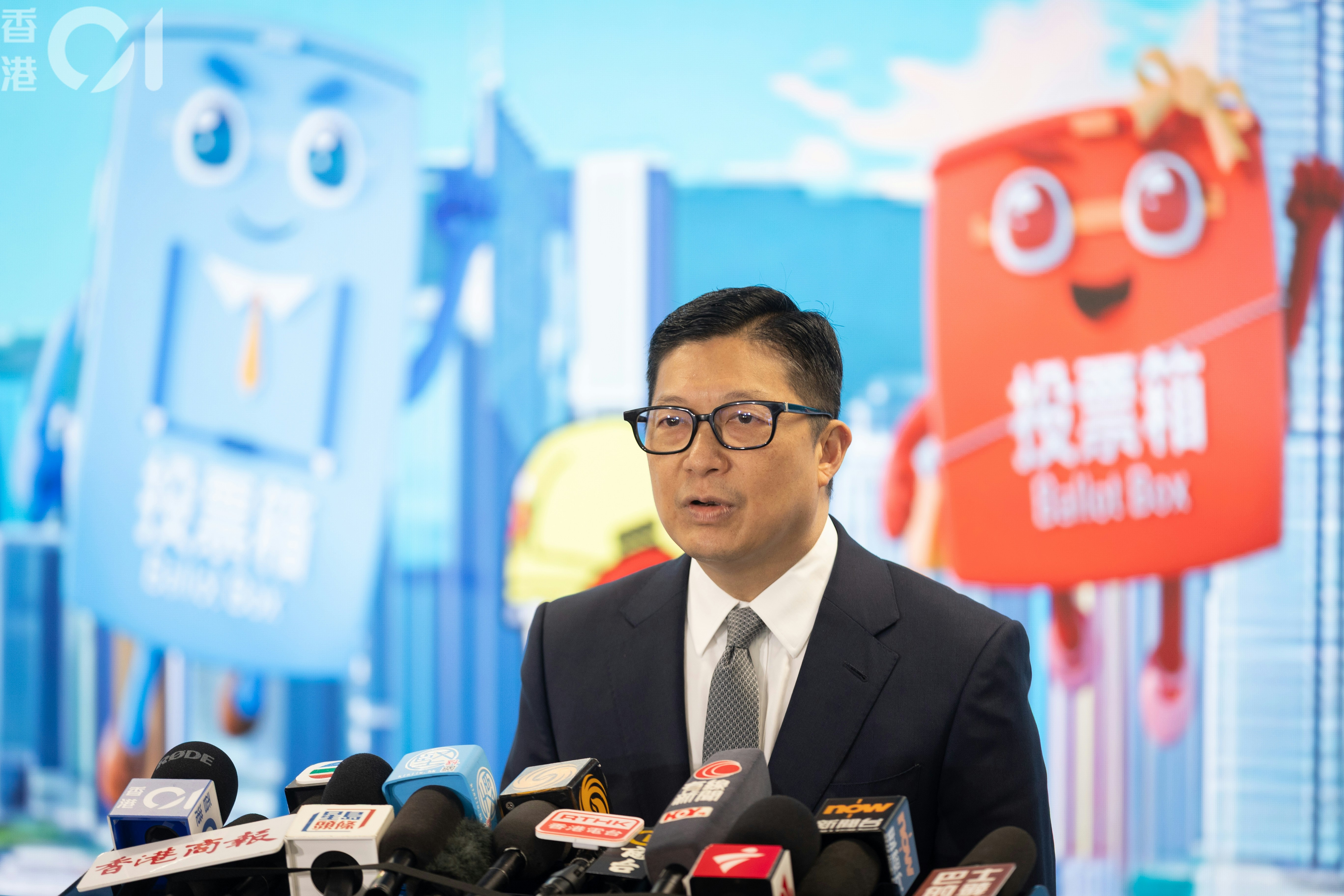 受美國制裁的鄧炳強表示，形容近年多往國內旅行，國家又大又漂亮。（資料圖片/廖雁雄攝）