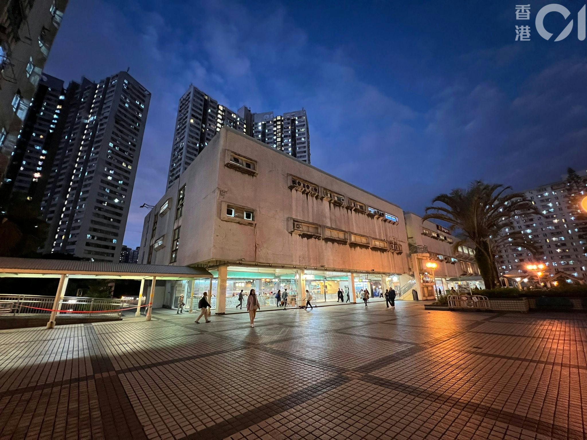 與宏福苑僅一街之隔的廣福商場。（資料圖片／陳萃屏攝）