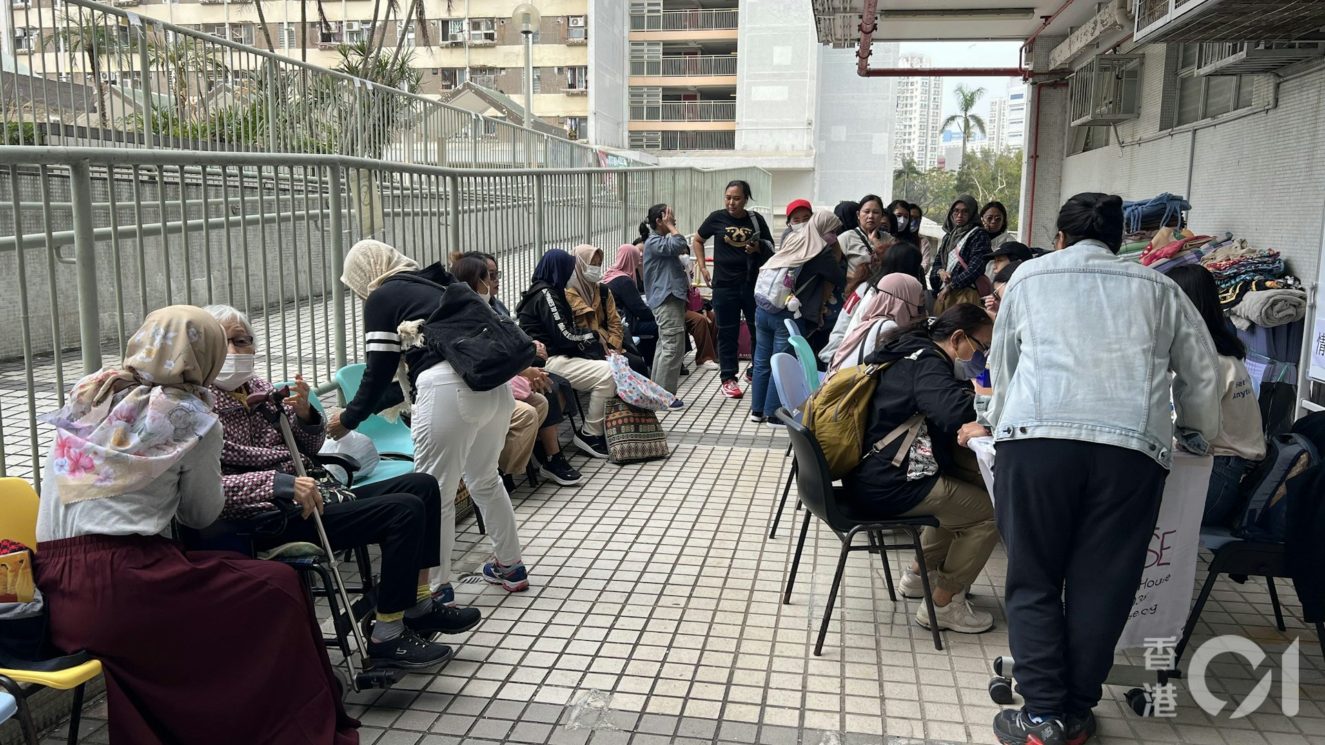 宏福苑火|政府向罹難外傭親屬發$25萬 倖存者獲補助可留港搵工 宏福苑火|政府向罹難外傭親屬發$25萬 倖存者獲補助可留港搵工