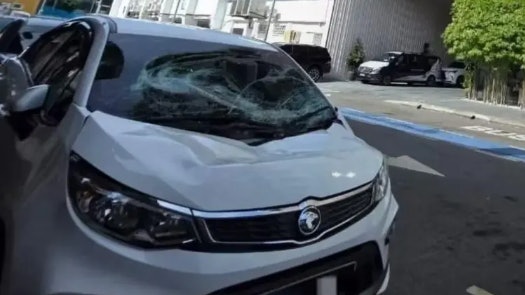 北京女遊客大馬酒店墮樓亡 樓下車輛被砸凹陷 丈夫慘呼「老婆」