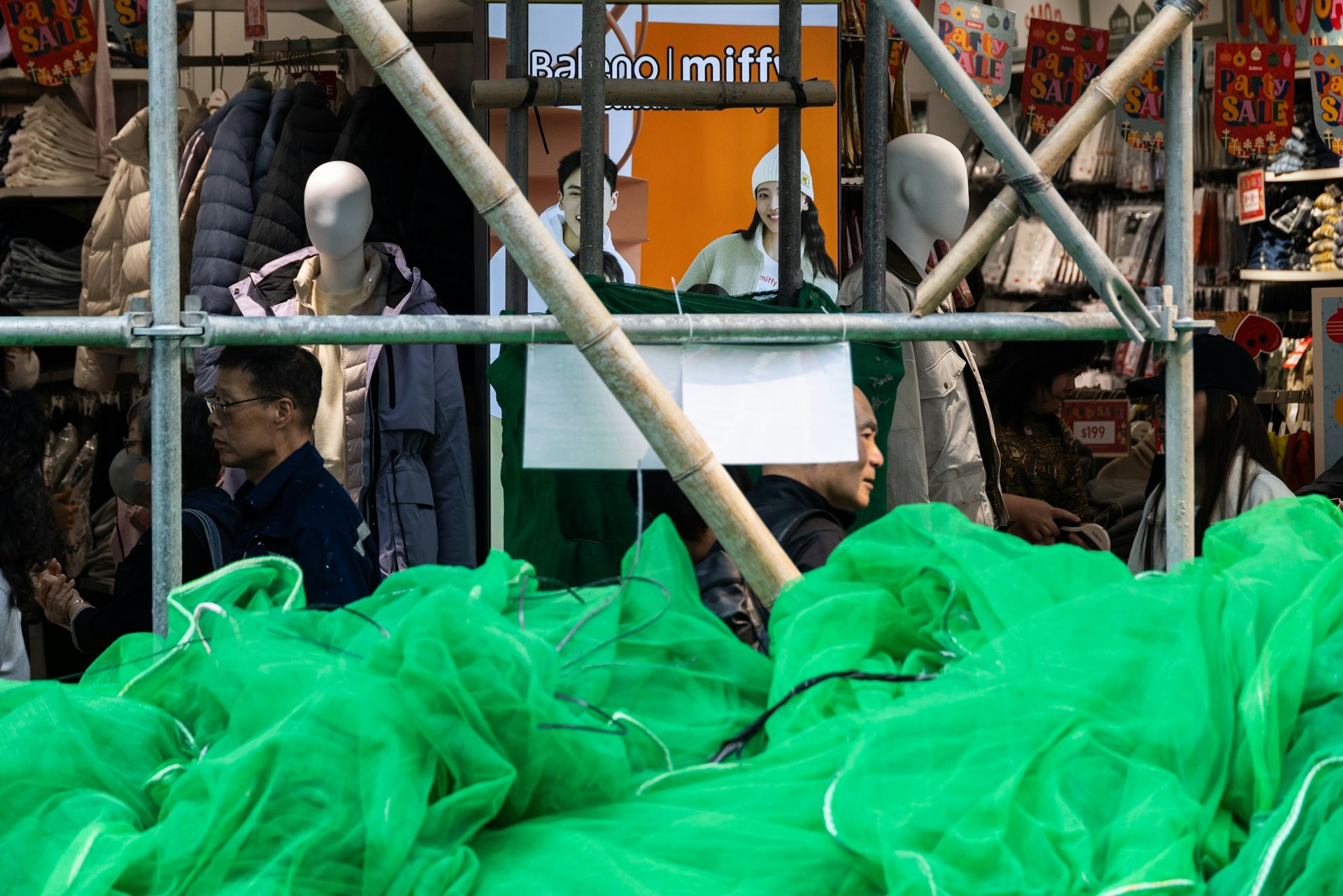 大埔宏福苑五級火,引發市民對棚網是否具阻燃功能的關注。(資料圖片/梁鵬威攝) 大埔宏福苑五級火,引發市民對棚網是否具阻燃功能的關注。(資料圖片/梁鵬威攝)