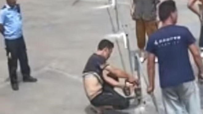 油站被村民围堵3年蚀710万 老板被政府劝捐款了事