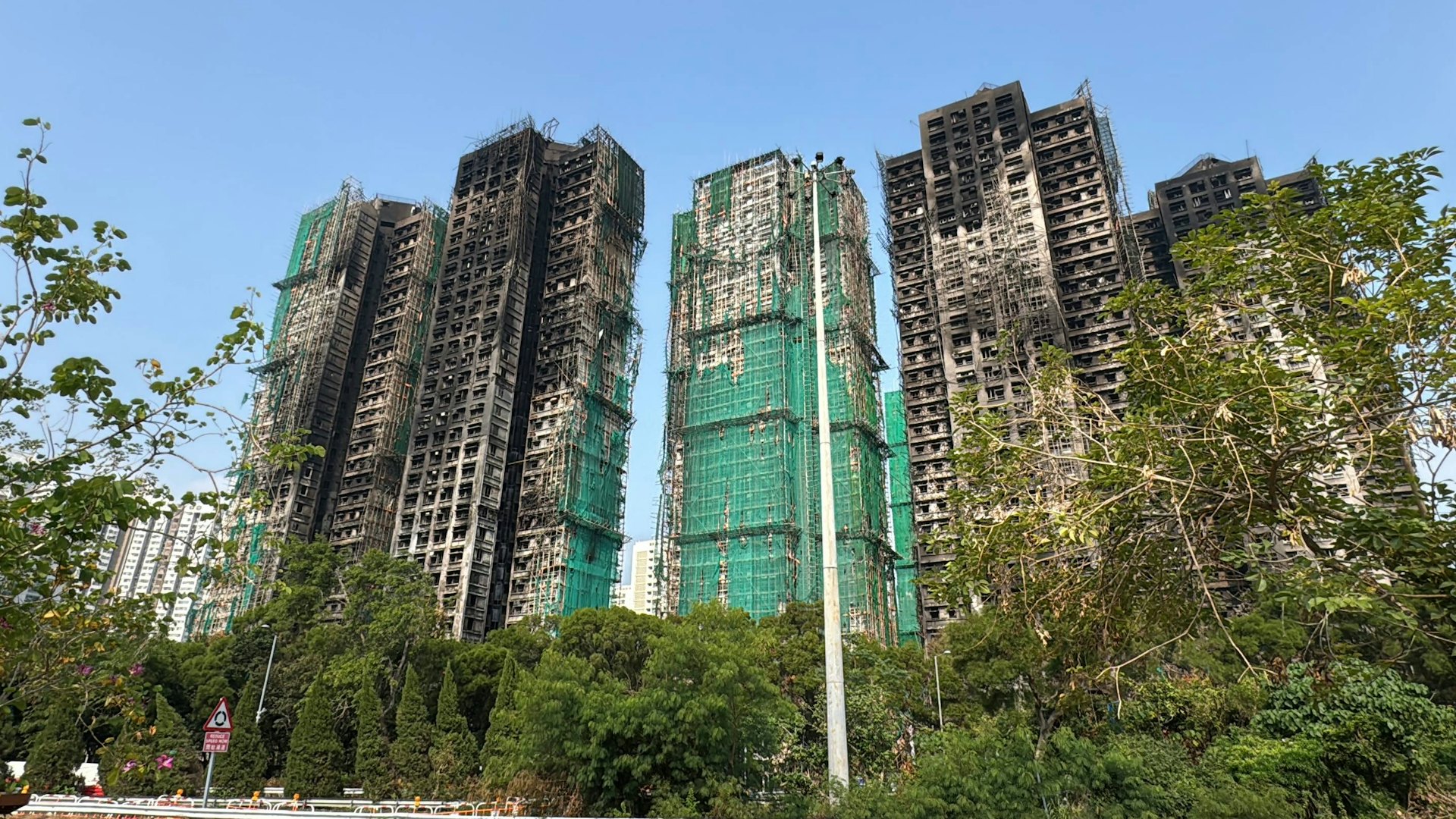 警察學院結業會操 葉雲龍致辭提宏福苑火災:需防少數人以災亂港 警察學院結業會操 葉雲龍致辭提宏福苑火災:需防少數人以災亂港