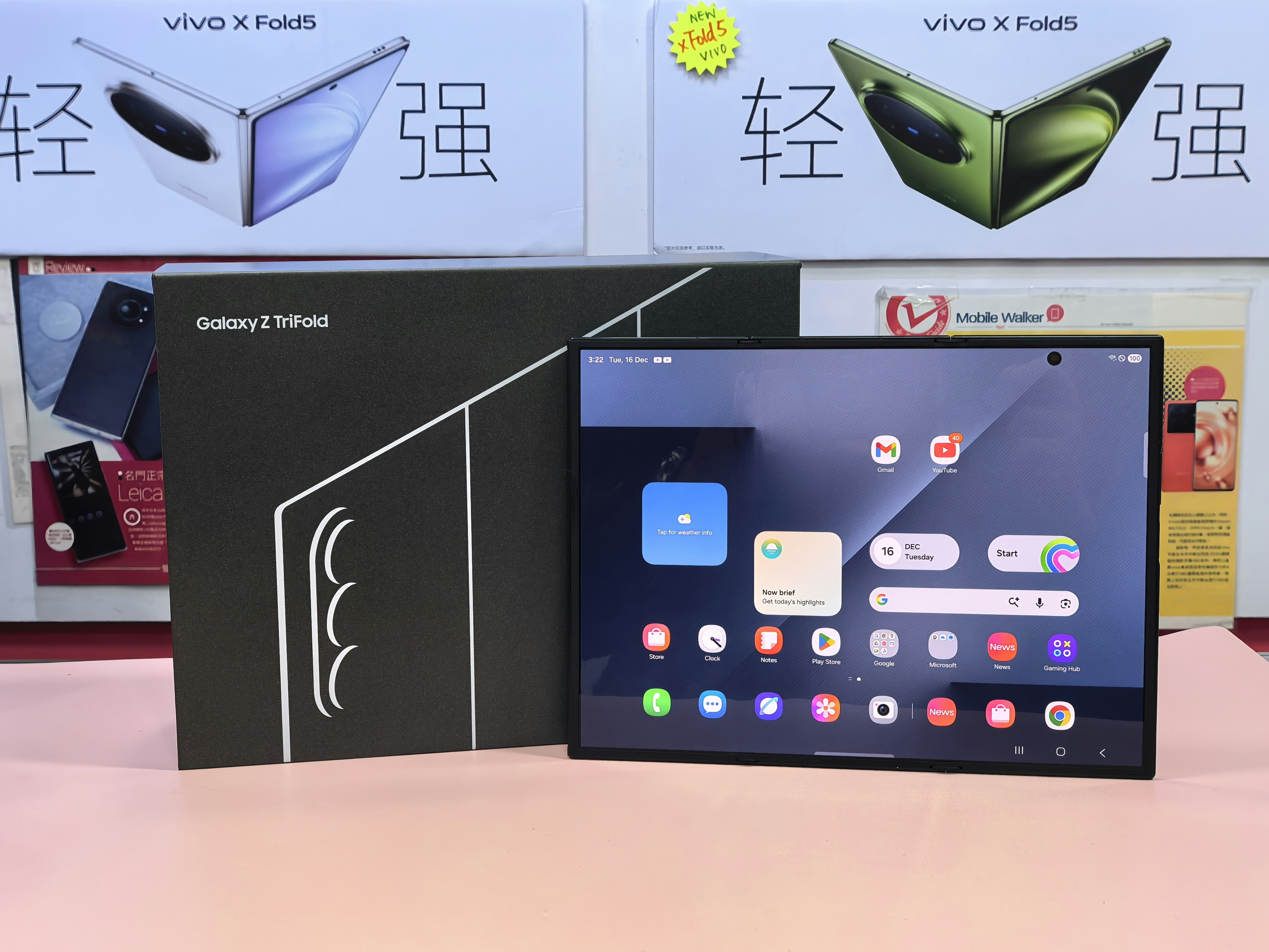 Samsung Galaxy Z TriFold三折手机突袭旺角！叫价3万成全城热话
