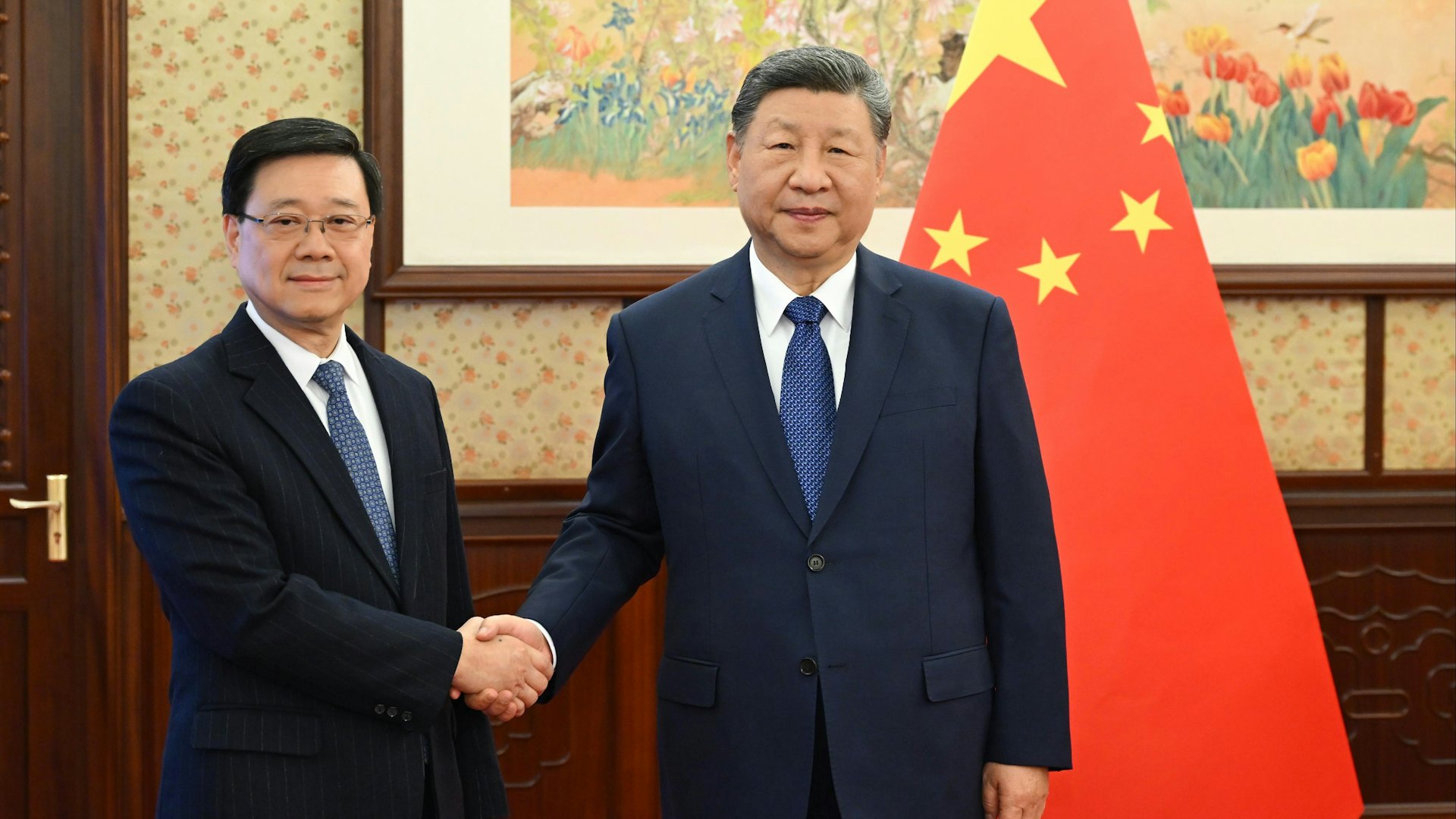 來稿|中央肯定香港治理新局 改革破壁開新篇 來稿|中央肯定香港治理新局 改革破壁開新篇