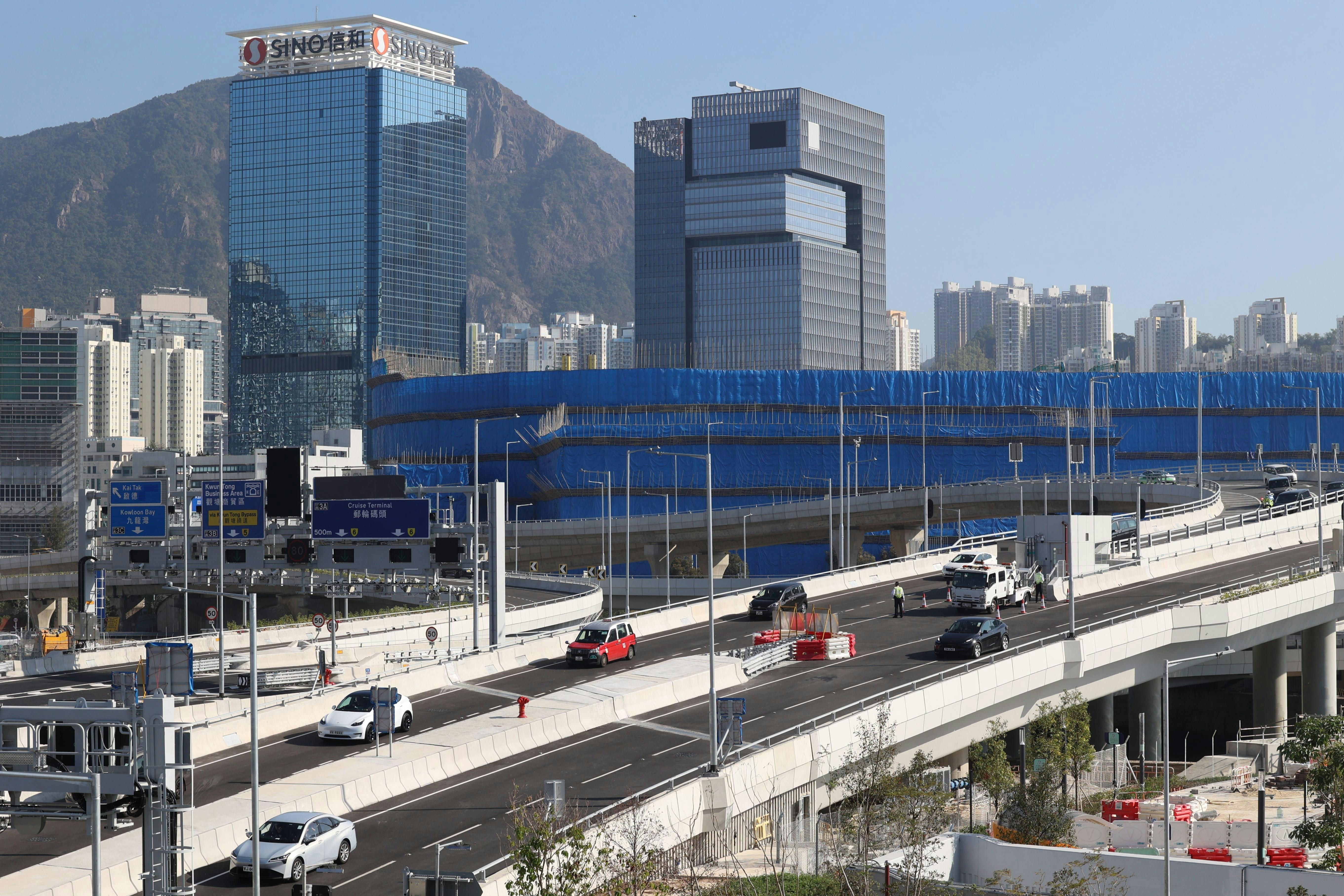 中九龍繞道實測|啟德出口轉雙白線 入錯線直上觀塘繞道到麗港城