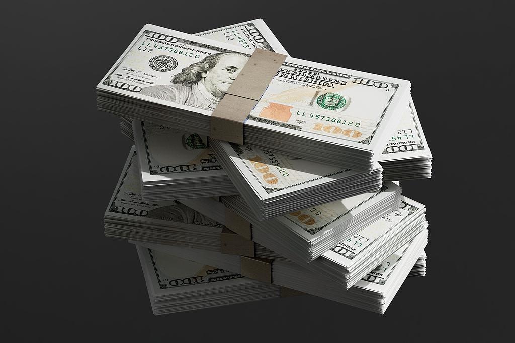 离岸人民币兑美元升破7算大关有人年初办美元定存如今倒亏钱