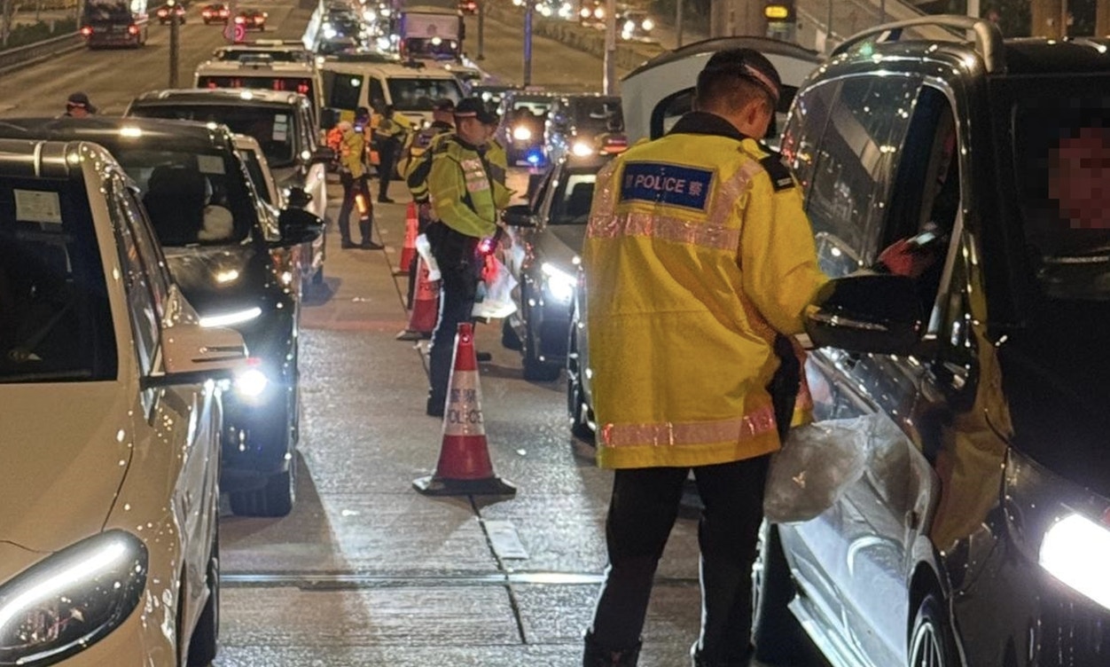 聖誕前夕警東九龍總區打擊危駕及超速 拘6人