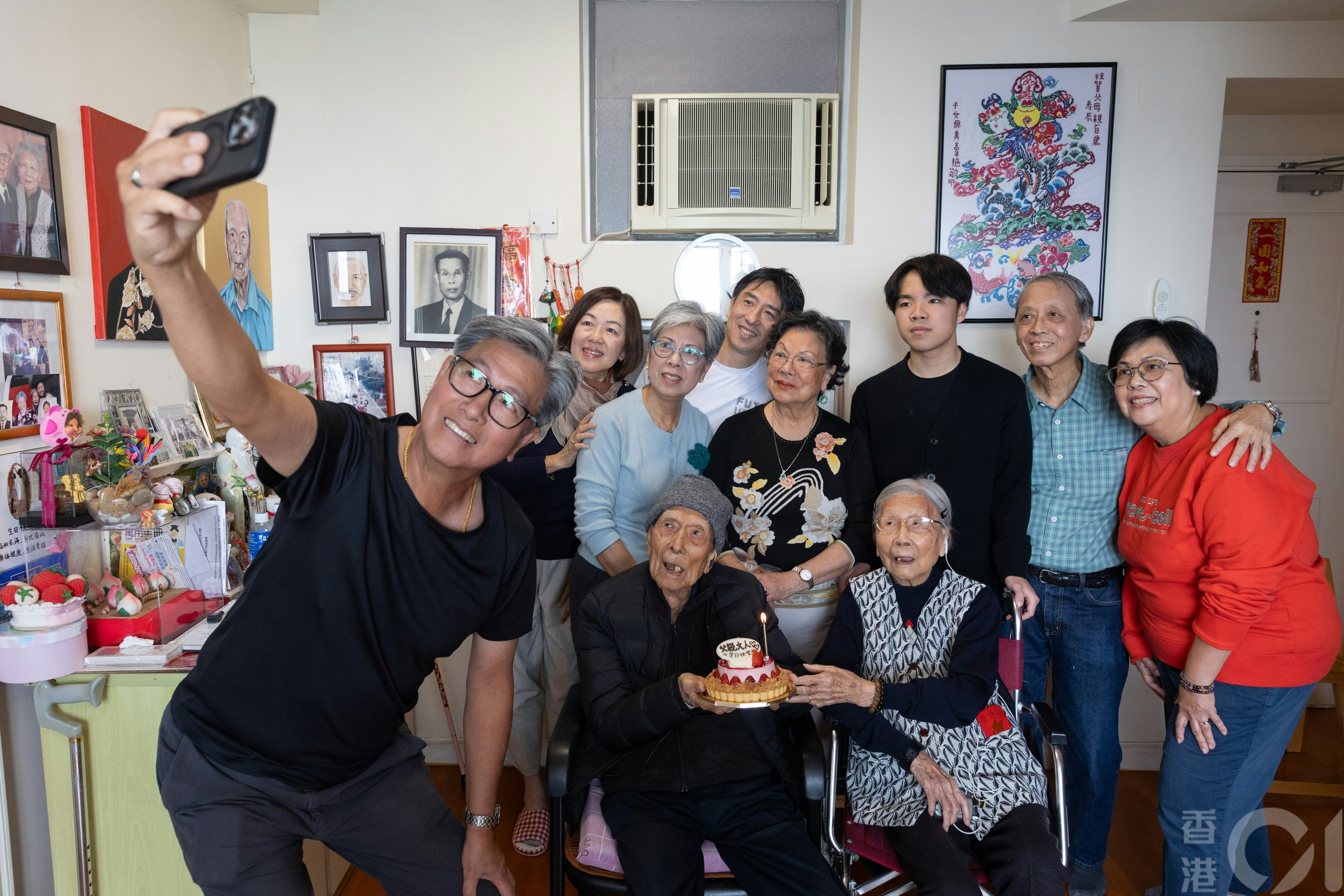 9RwHxMy61MK_4g7DEZku7BQIGkj5hB