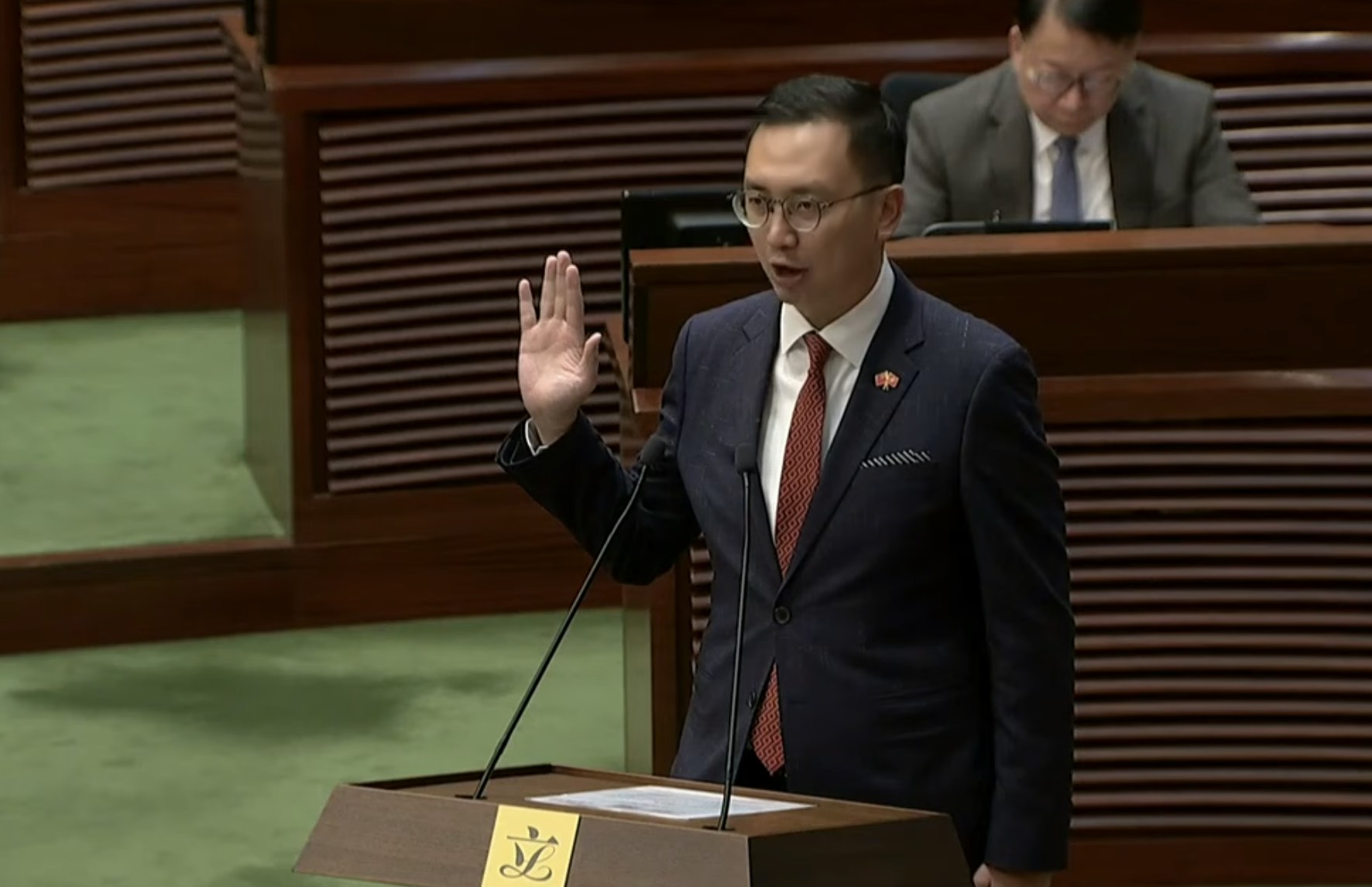 樓宇維修新政:設立專責機構 落實權力三分 樓宇維修新政:設立專責機構 落實權力三分