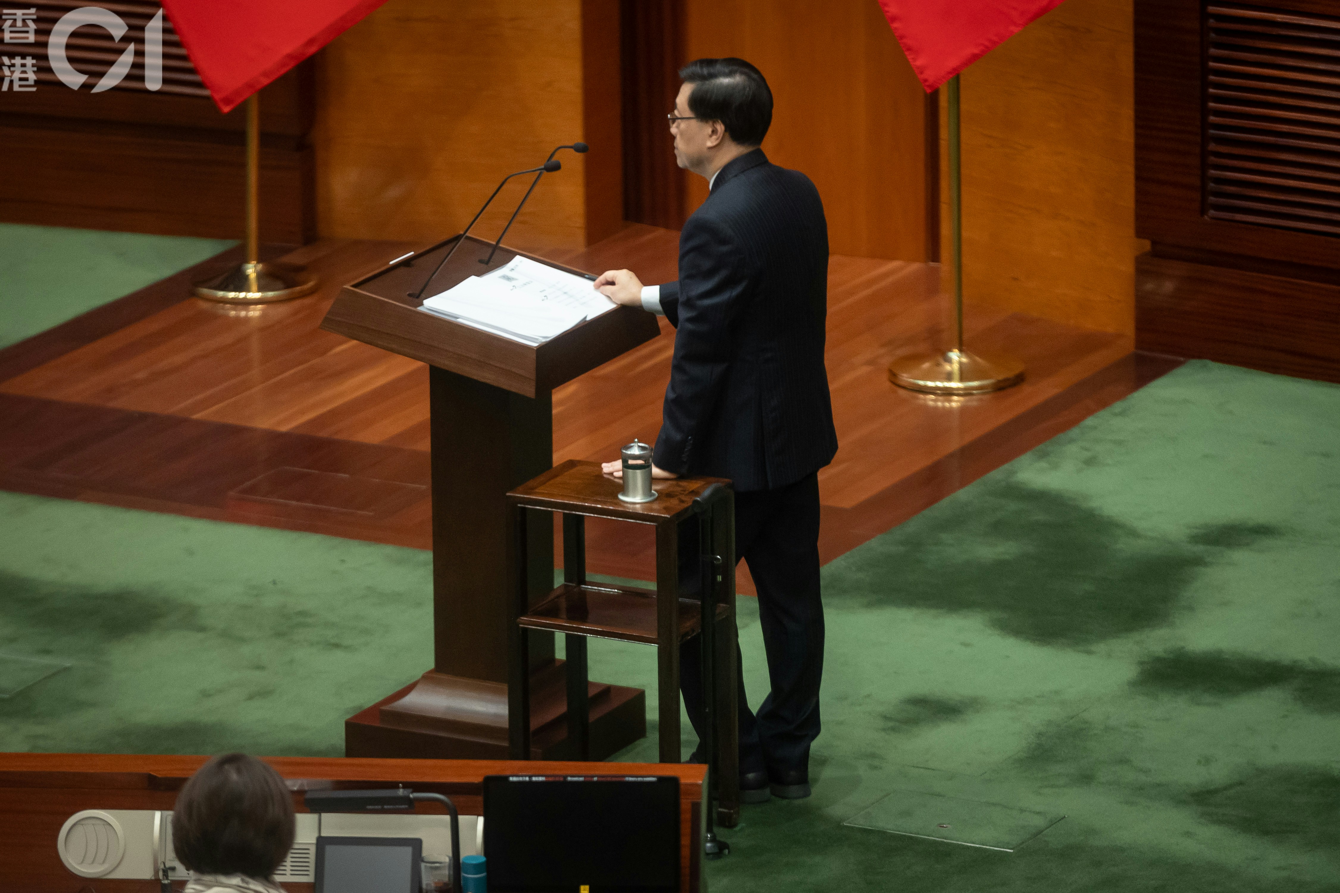 坐骨神經痛|骨科醫生料李家超病情屬中度 由腰椎退化引起難根治