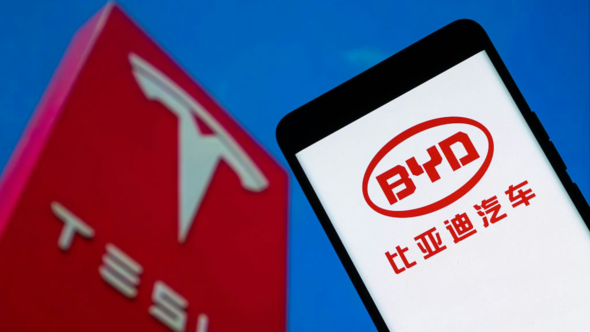 比亚迪首次超越 Tesla 成全球电动车销量冠军