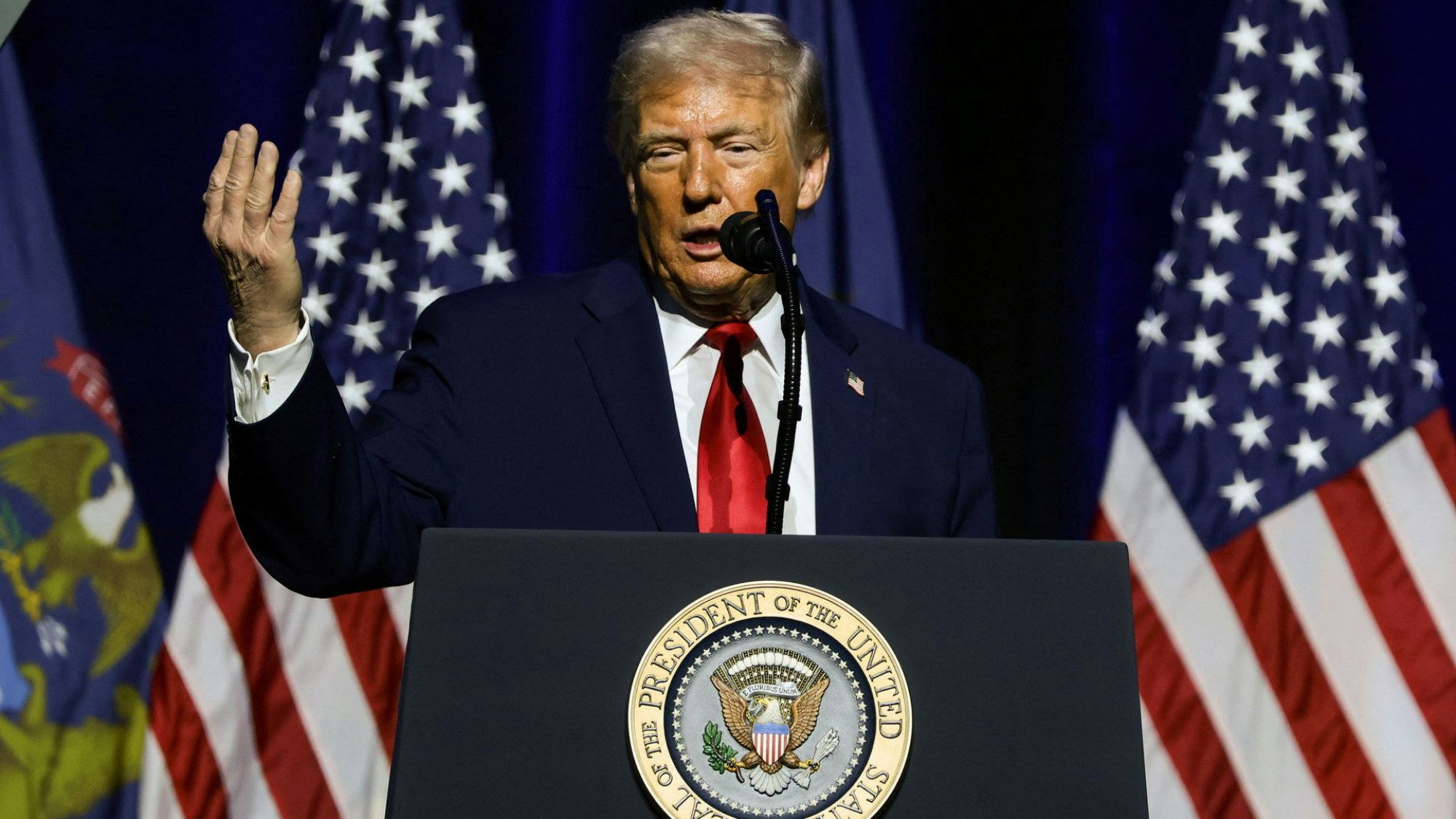 特朗普去年買債5100萬美元白宮︰投資組合由第三方負責