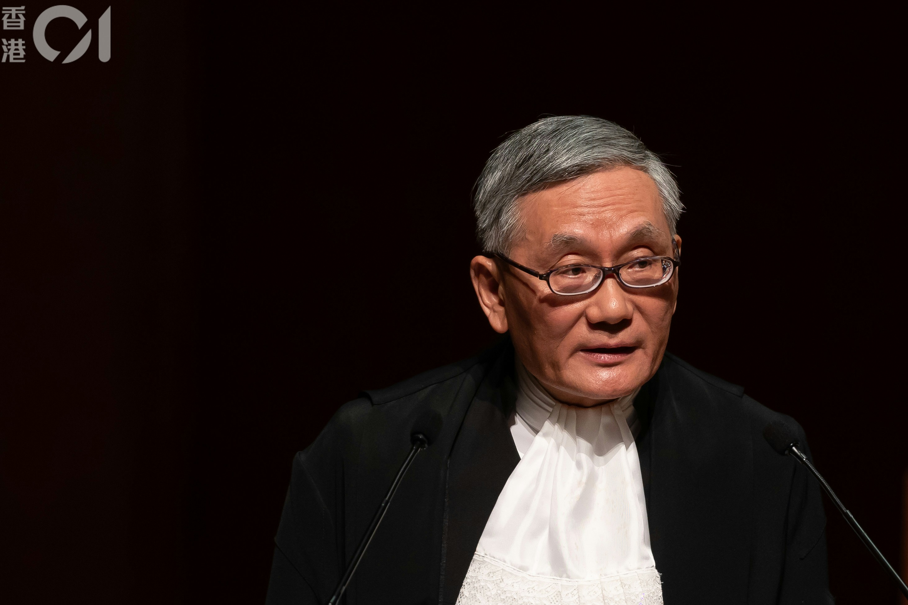 終審法院首席法官張舉能在開幕演辭透露司法機構會優先處理宏福苑大火的法律程序。(廖雁雄攝)