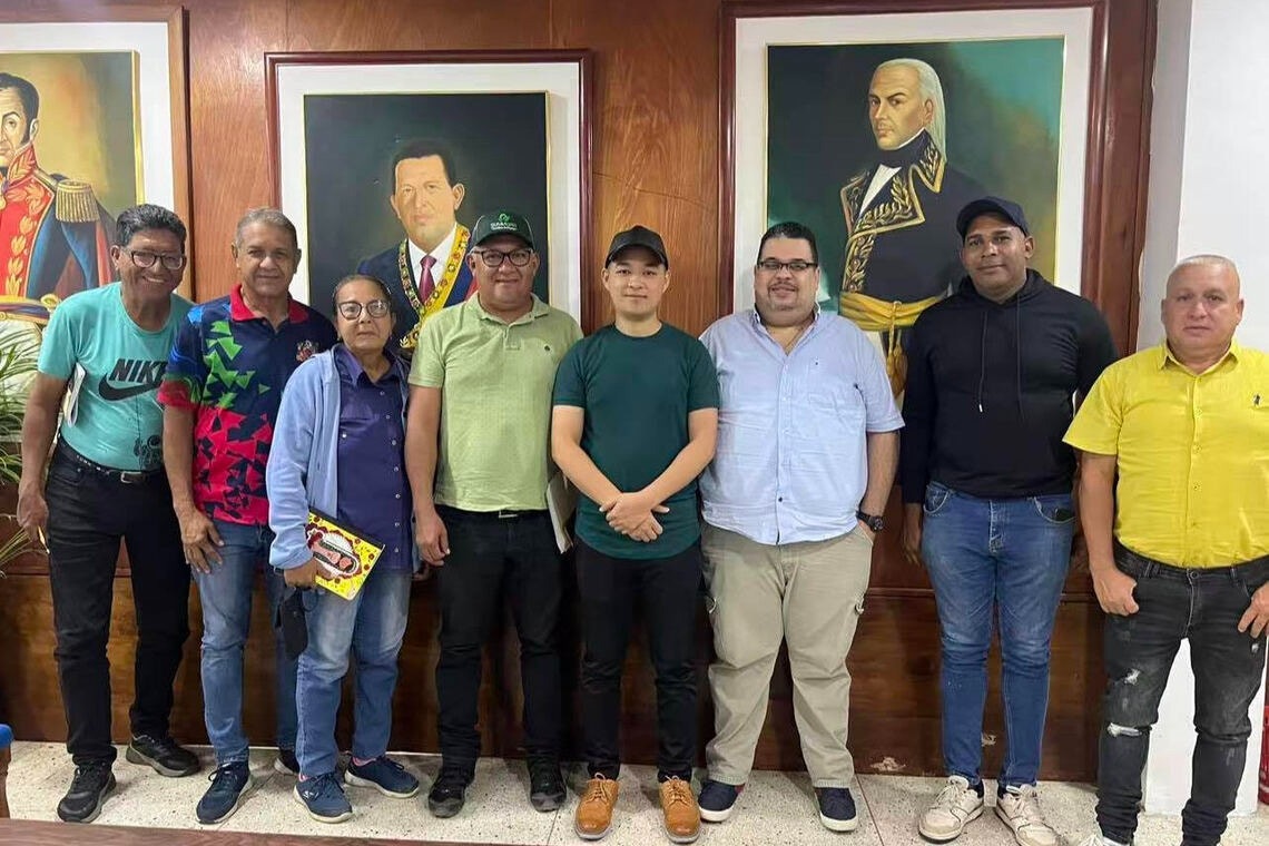 �����ˣ����壩��ί���������̶��꣬�ͮ��عٷ��������M���D�����c�������نT�ͺ������˽�����ĺ��ա��������