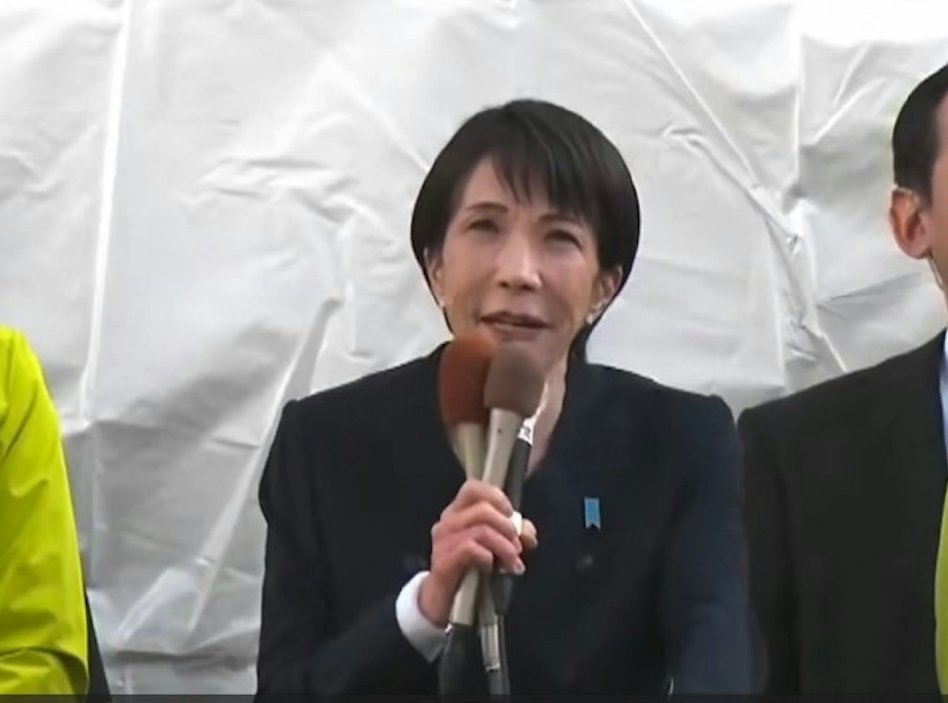 日本首相高市早苗2026年1月27日在東京秋葉原街頭發表首場拉票演講,期間她激動地談到自己奮鬥30多年後,才終於當上首相(影片截圖) 日本首相高市早苗2026年1月27日在東京秋葉原街頭發表首場拉票演講,期間她激動地談到自己奮鬥30多年後,才終於當上首相(影片截圖)