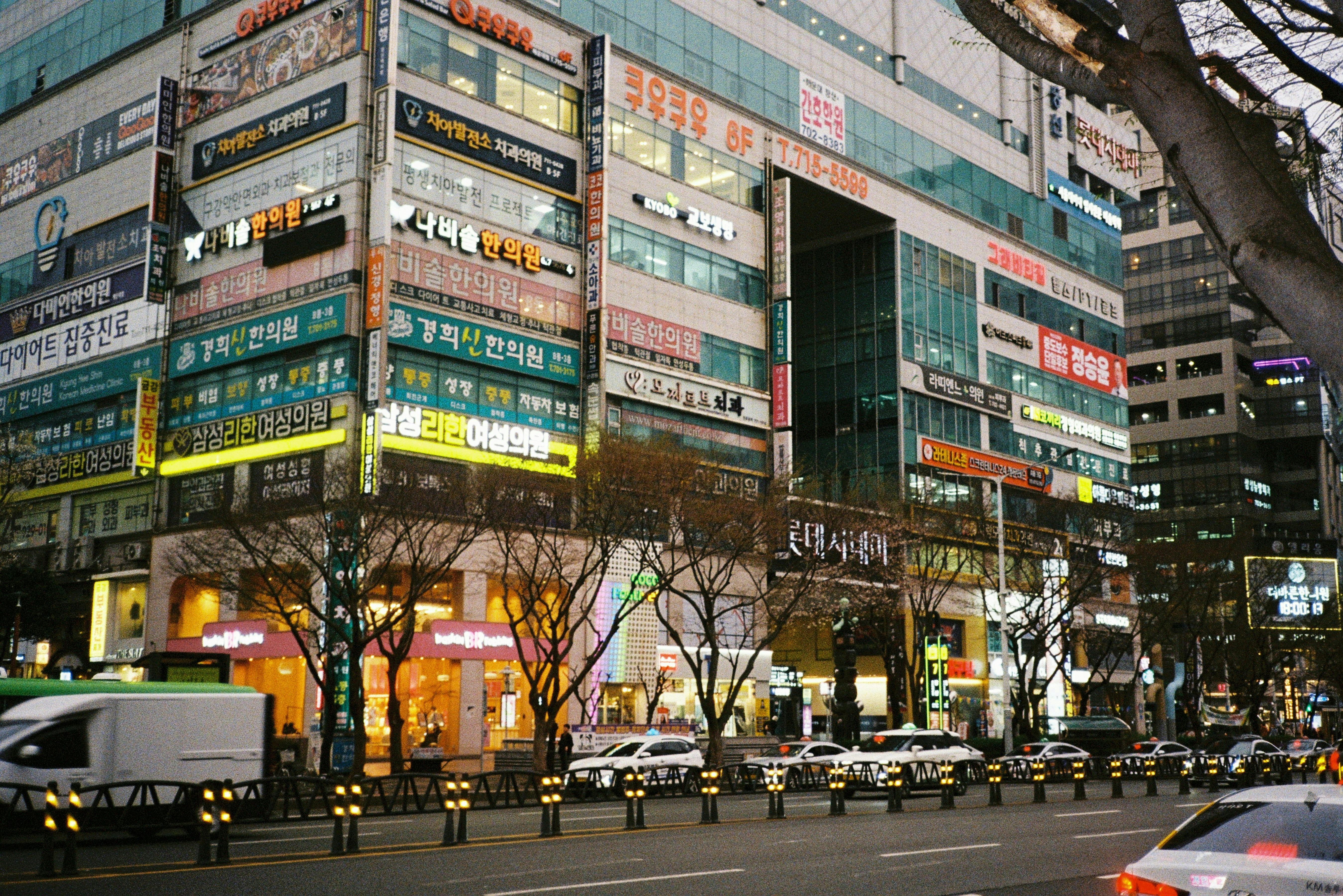 韓國醫美整形行業很發達。（cecelia-chang@unsplash）