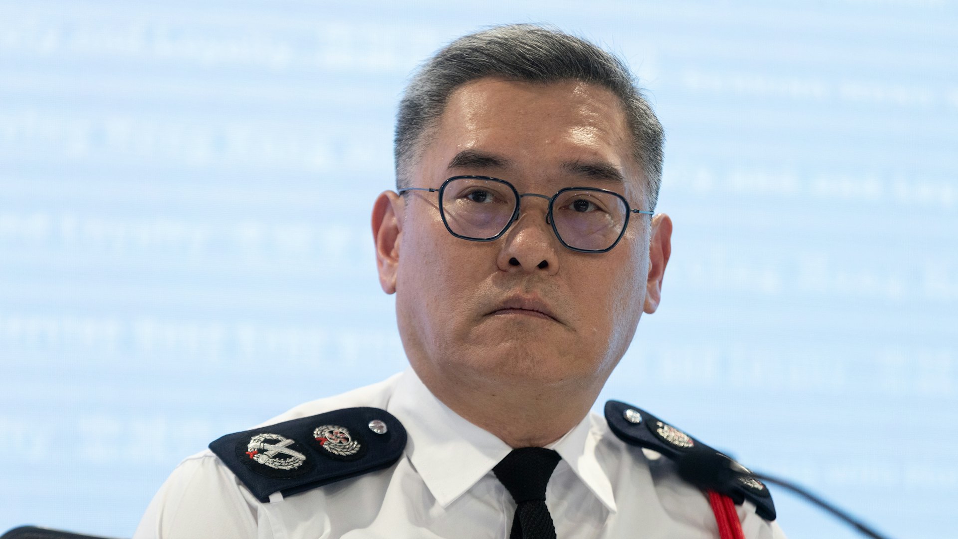 宏福苑火災|多人涉違國安被捕 副處長批有人借不可抗力理由抺黑 宏福苑火災|多人涉違國安被捕 副處長批有人借不可抗力理由抺黑