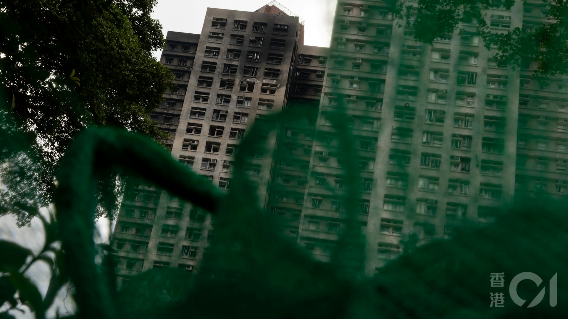 宏福苑火災|陳克勤指安置方案人性化 「總比一無所有來得好」 宏福苑火災|陳克勤指安置方案人性化 「總比一無所有來得好」