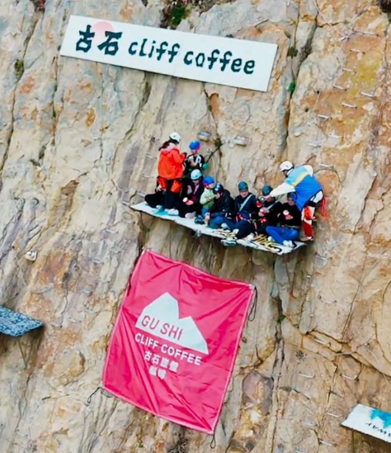 �������¿��ȱ��죬���мҳ���С����ǰȥ���顣 ����ʯ����С���飩