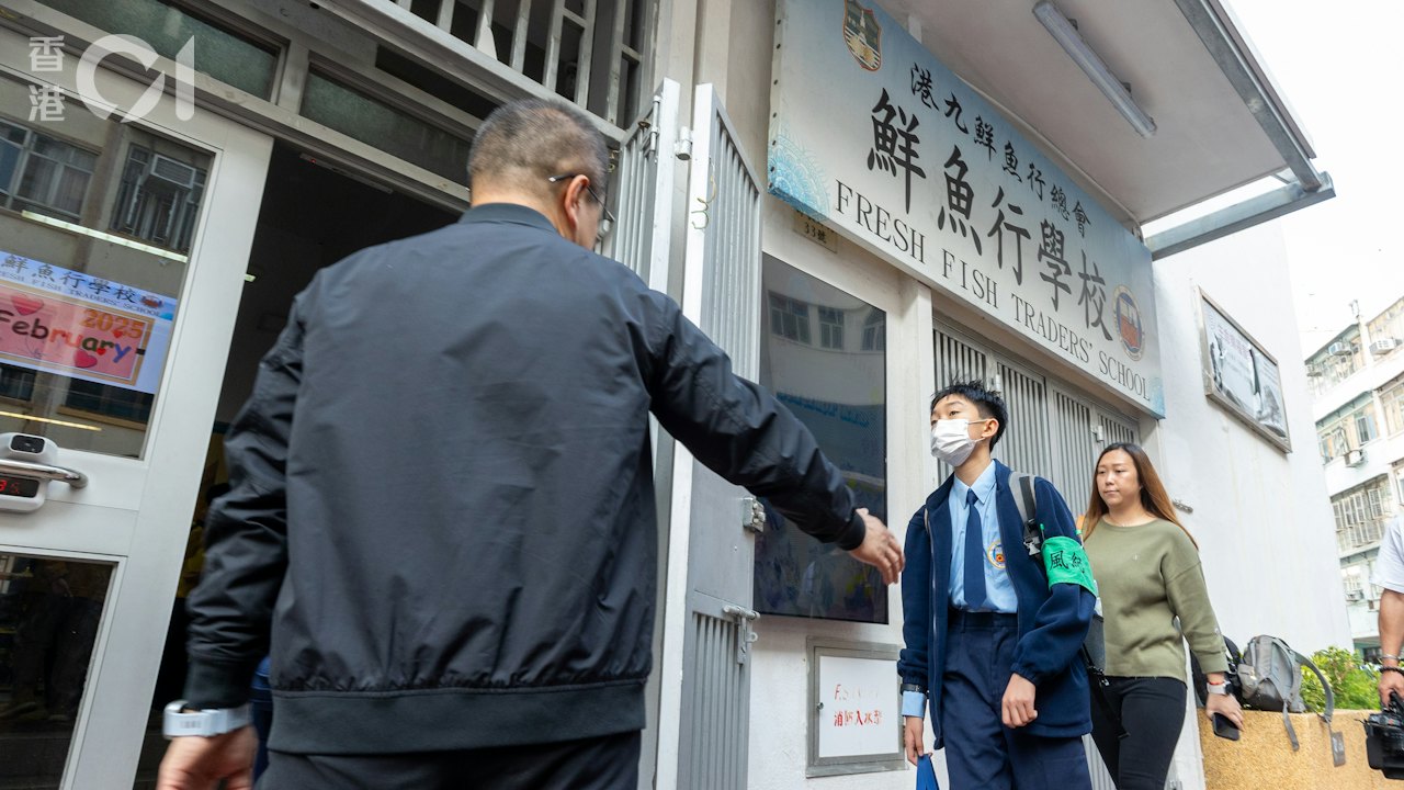 推學校「合併升級」計劃 蔡若蓮稱不設名額 合併後須達每級4班